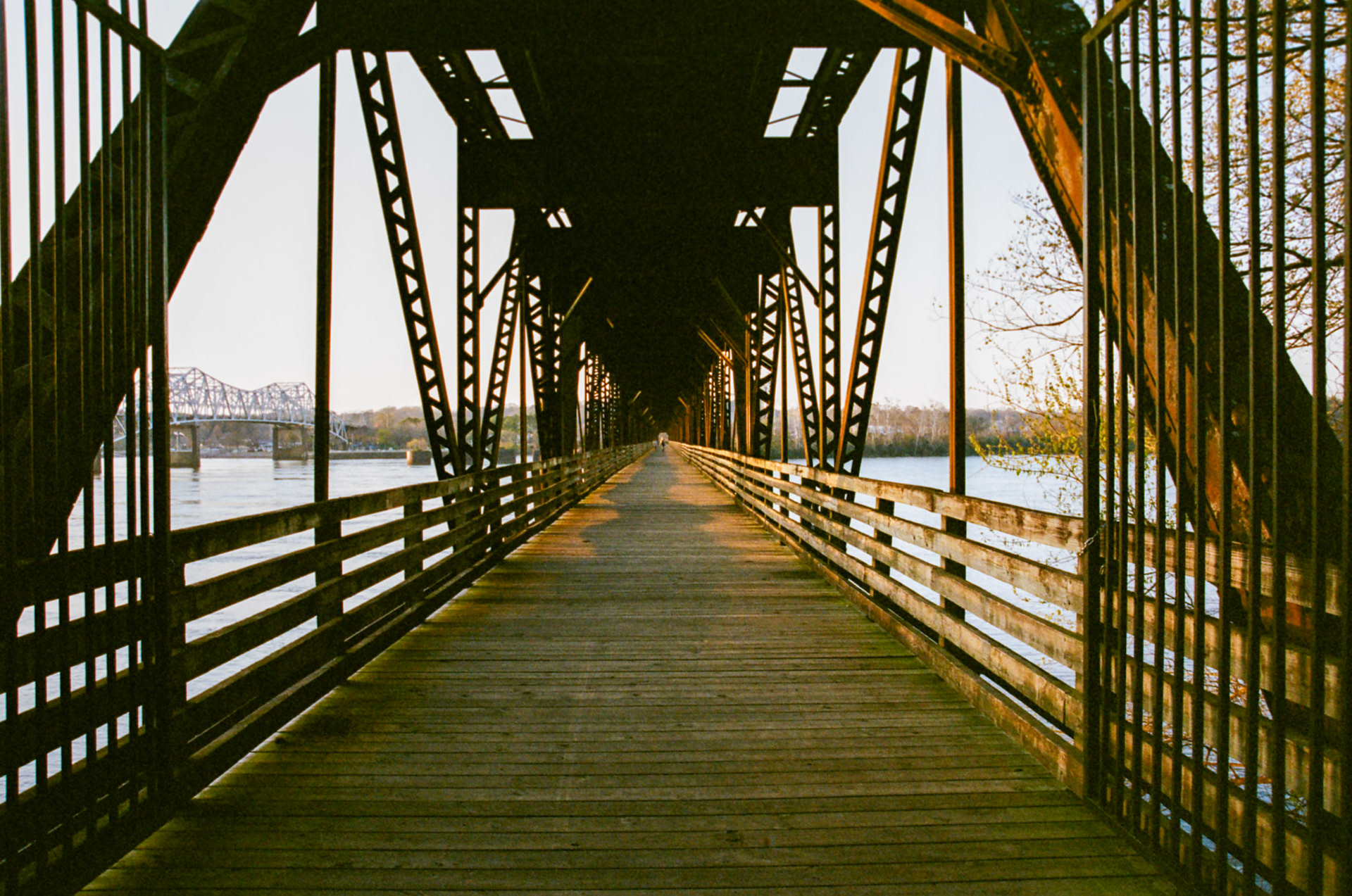 Roll 0023 - Frame 21