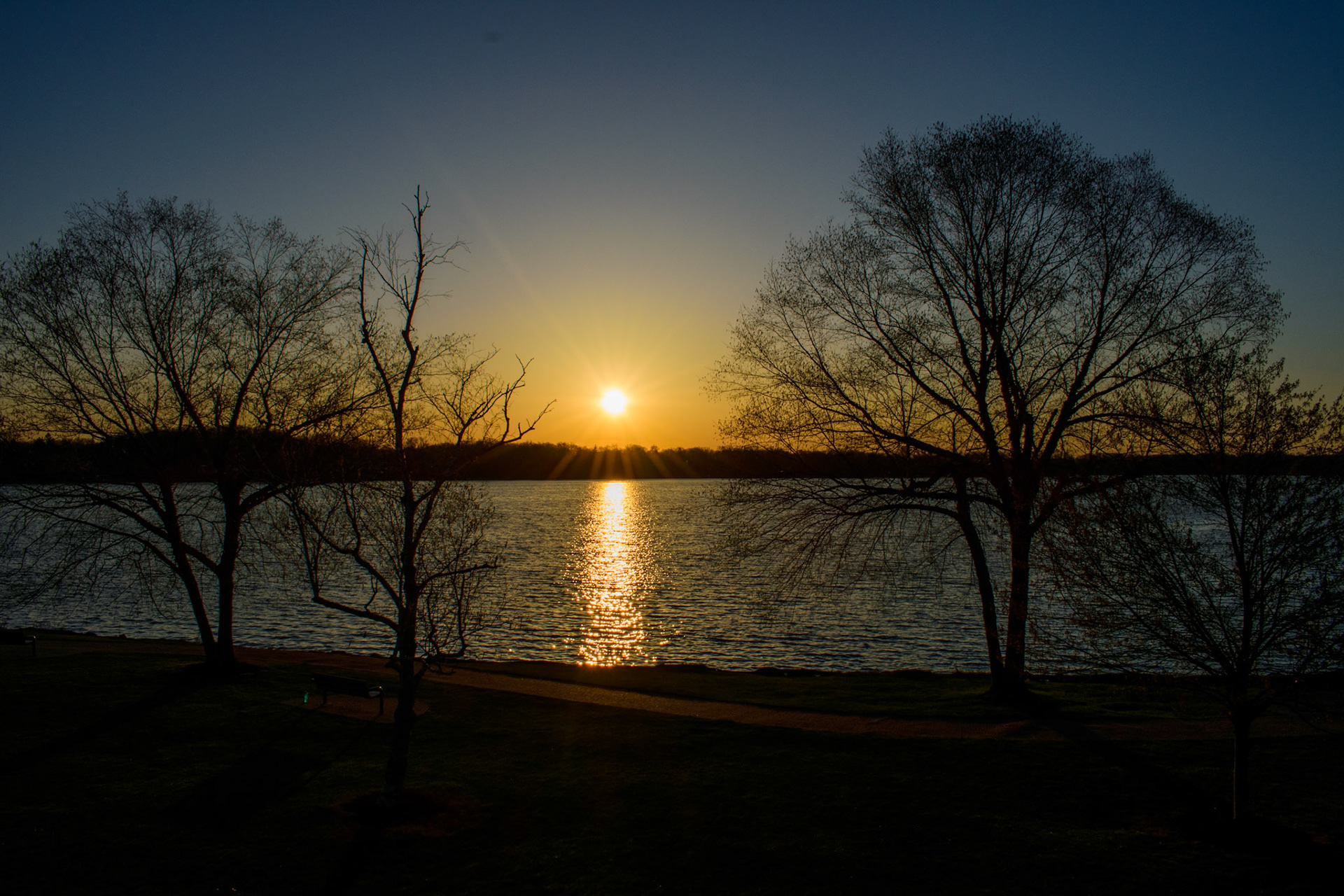 Reed's Lake at Sunrise (0061)