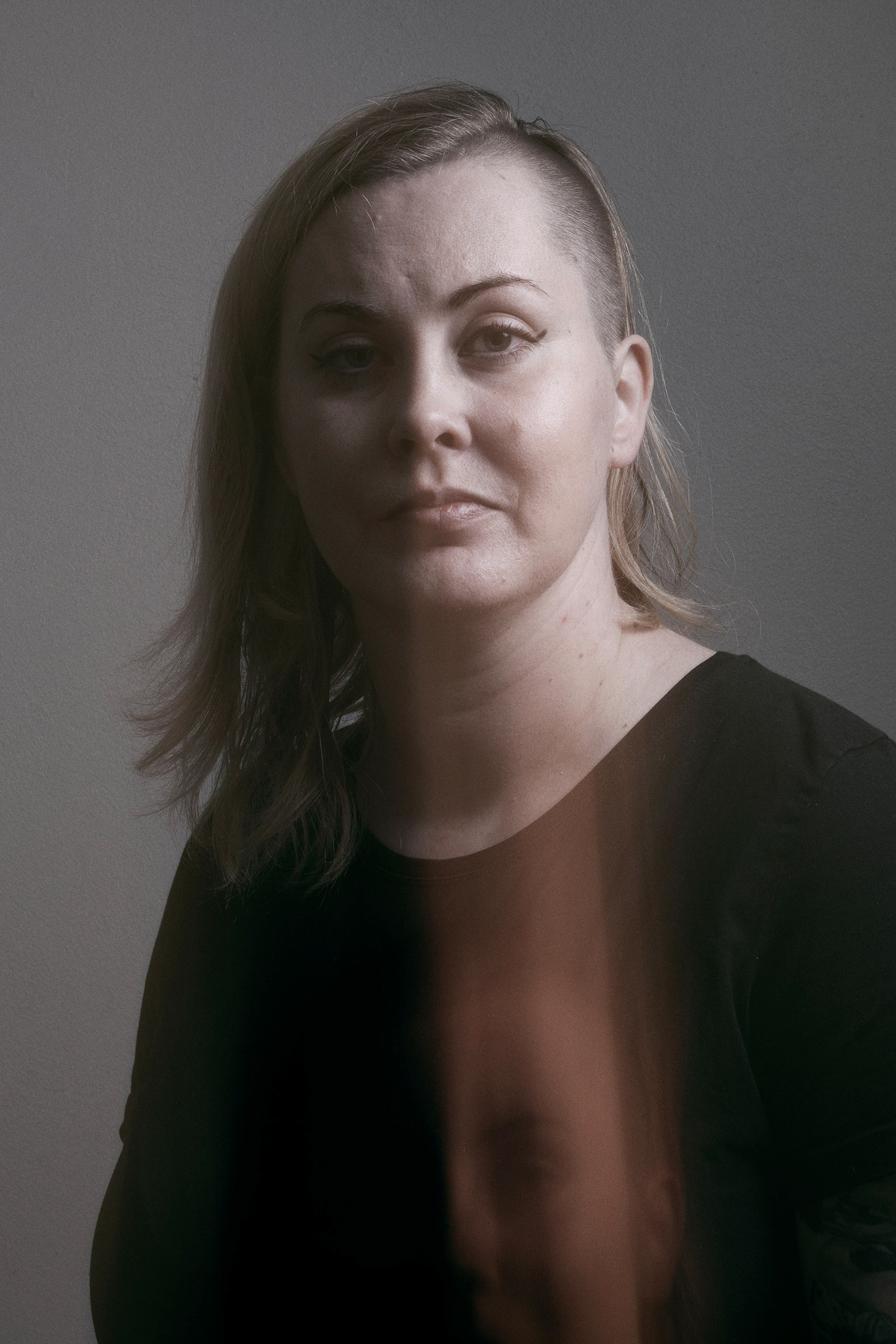 Portrait series that examines depression. Personal project 2021.