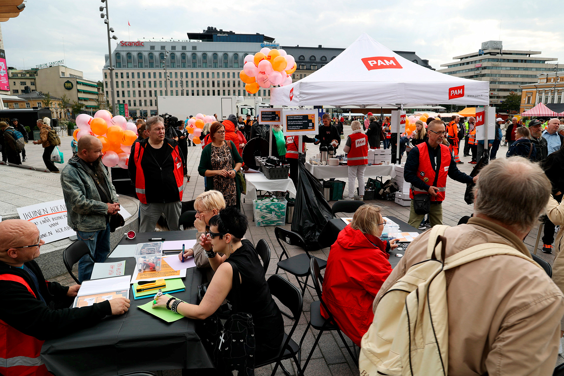 A demonstration, organized by Service Union United PAM & The Finnish Construction Trade Union, in Turku for STT-Lehtikuva/Finnish News Agency. 2023