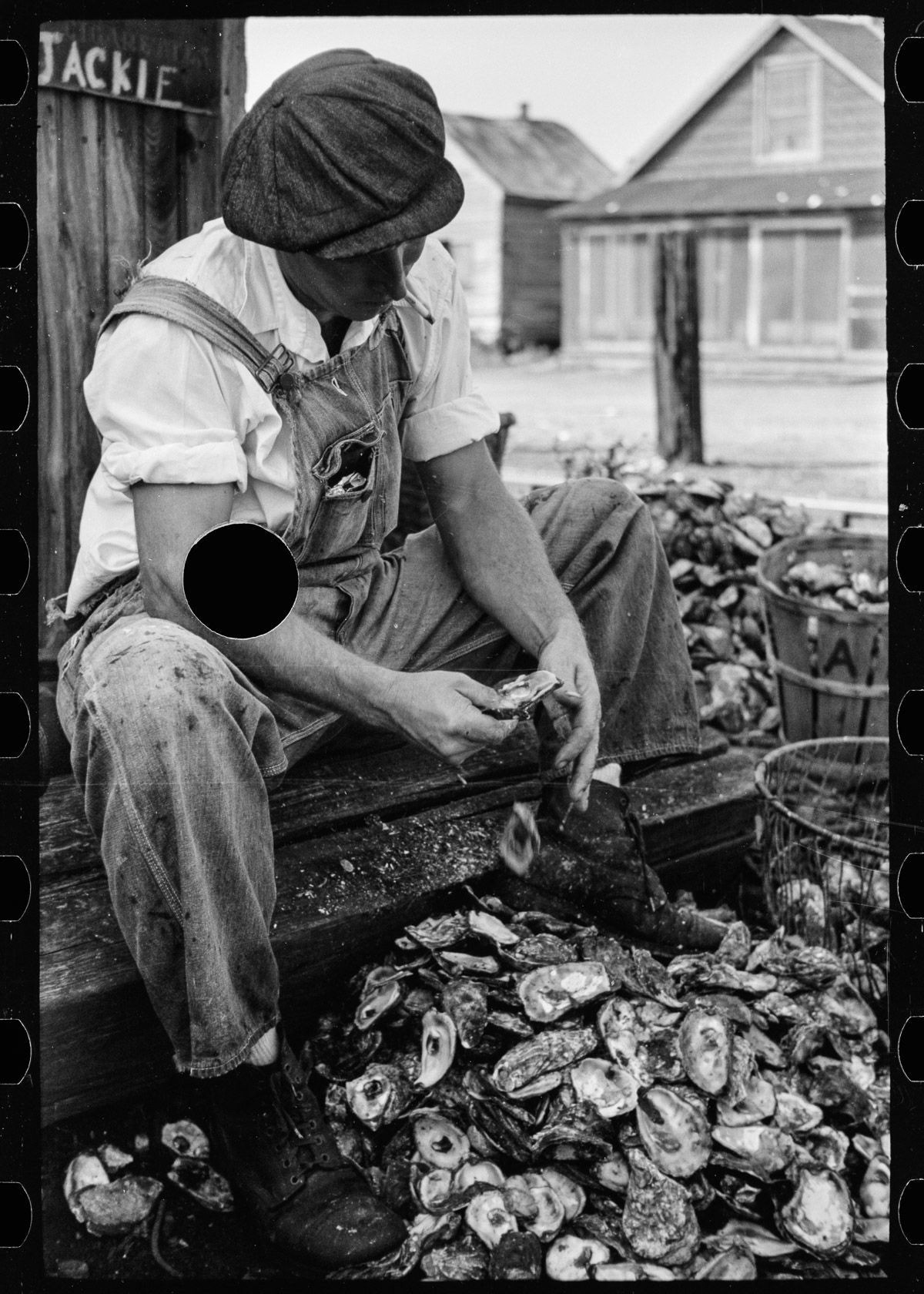 'Killed' photographs.