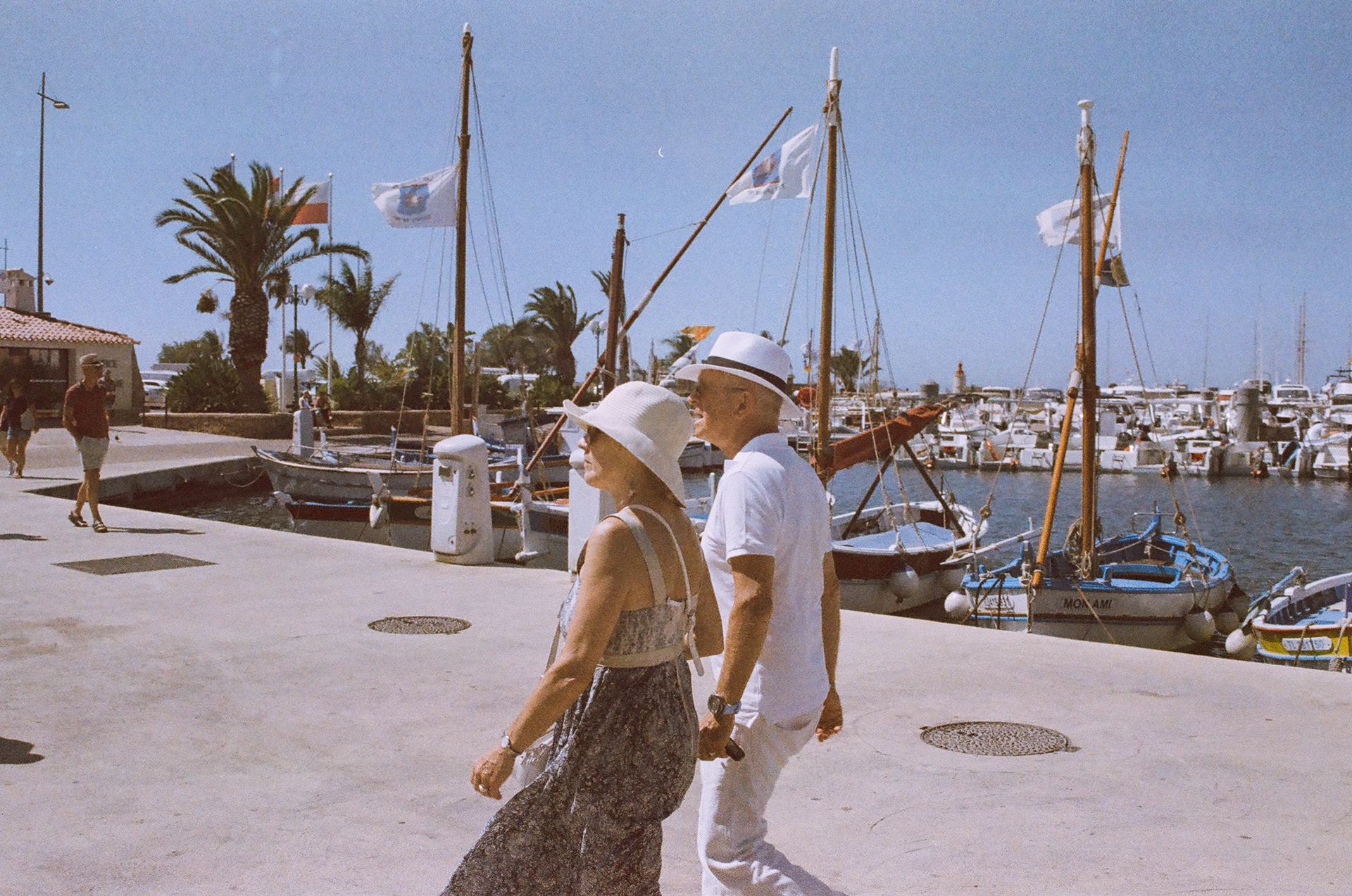 Photo argentique, sur pellicule Kodacolor 100 at 50, expired 2002