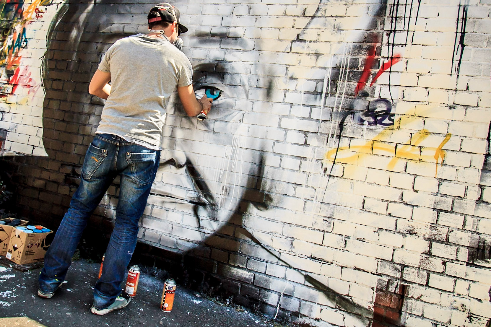 Frode Milano painting at #upfest2013 #upfest