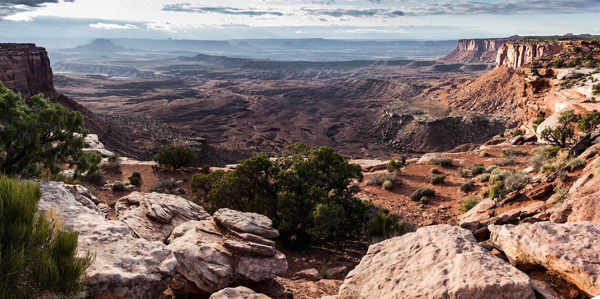Canyonlands NP towards West, UT