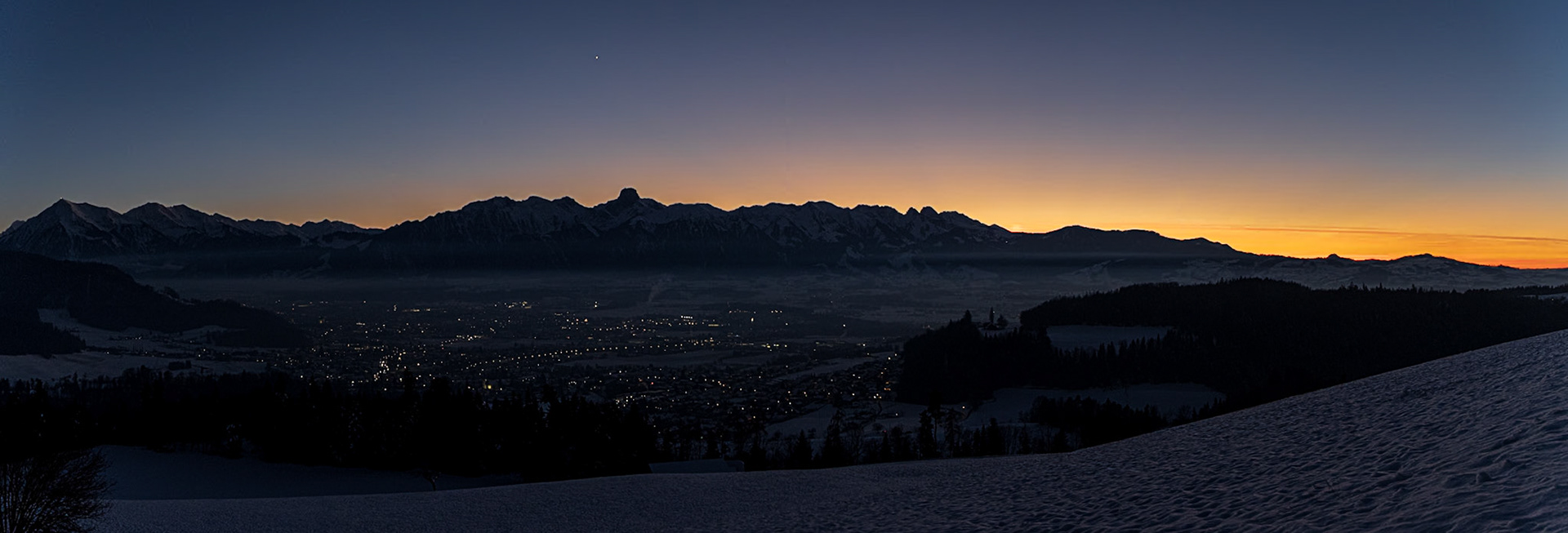 Von Fahrni auf Steffisburg und Thun mit Niesen -und Stockornkette