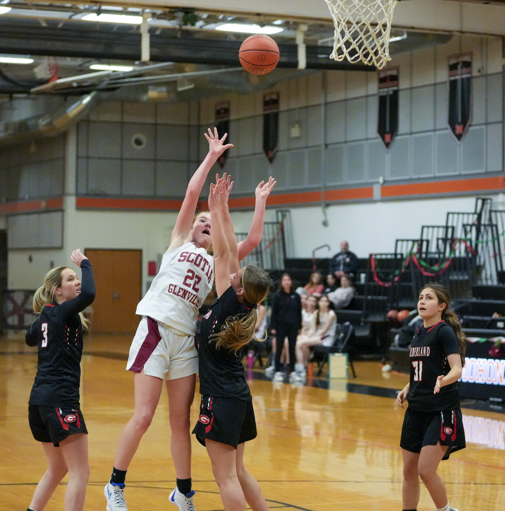 Riley O'Malley in the lane.