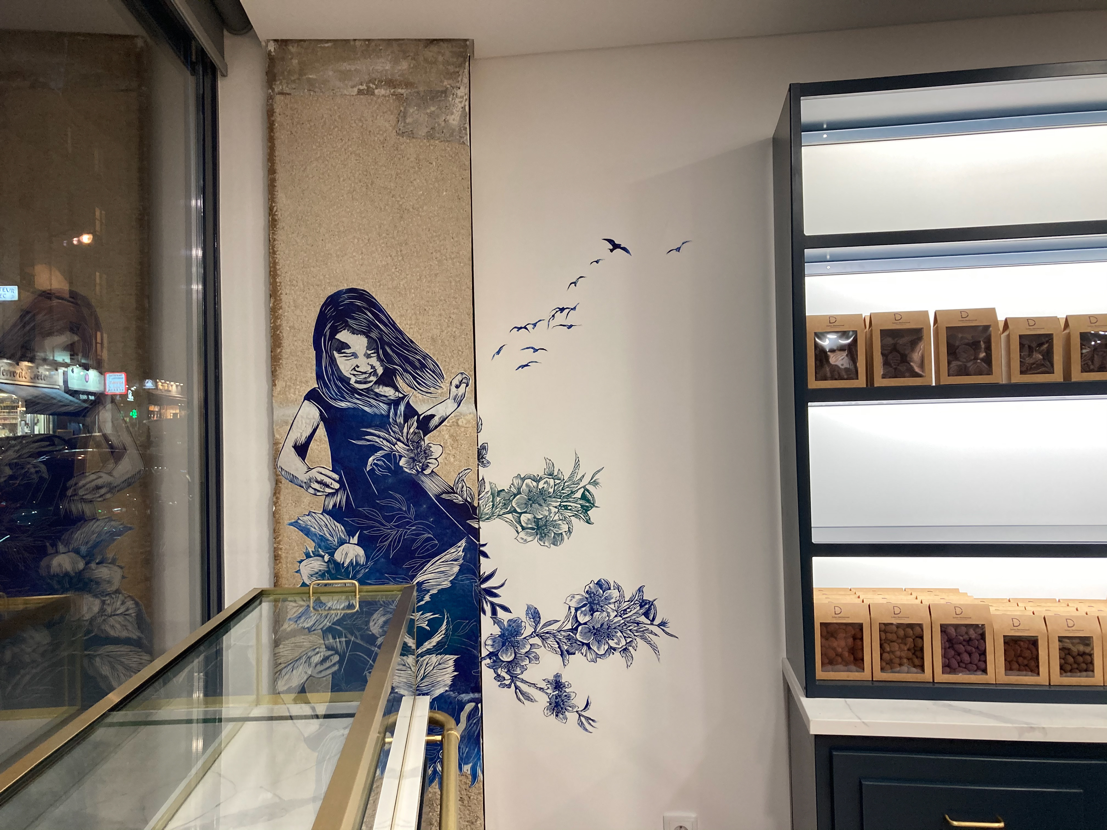 Fresque d'estampes Julien Dechenaud Chocolatier, Paris 2020