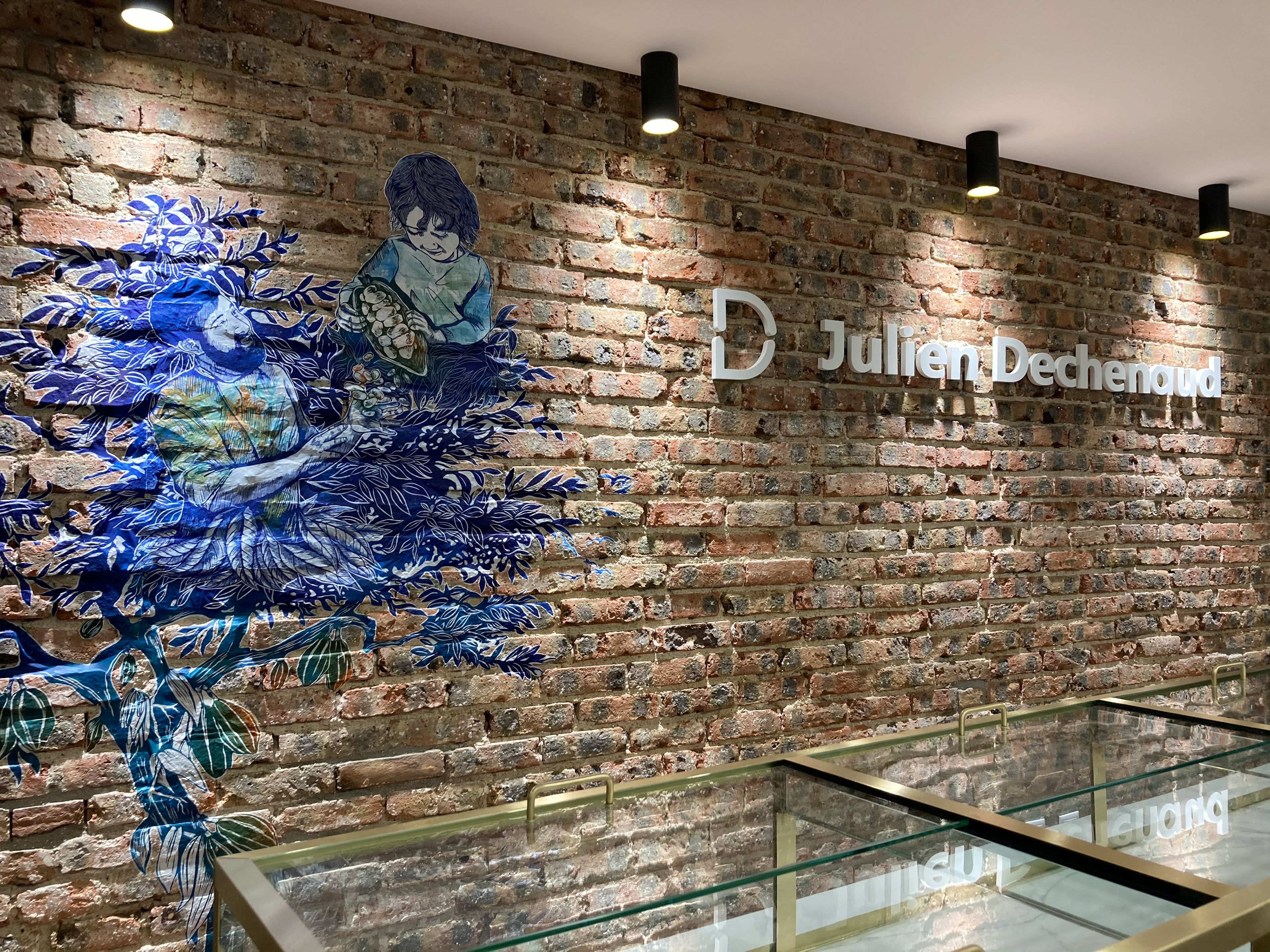 Fresque d'estampes Julien Dechenaud Chocolatier, Paris 2020