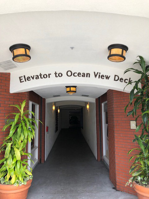 DEL MAR PLAZA