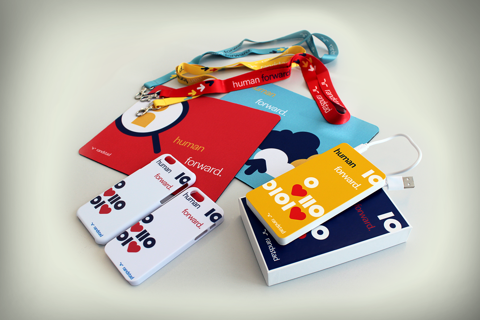 Grafisk design af marketing materiale