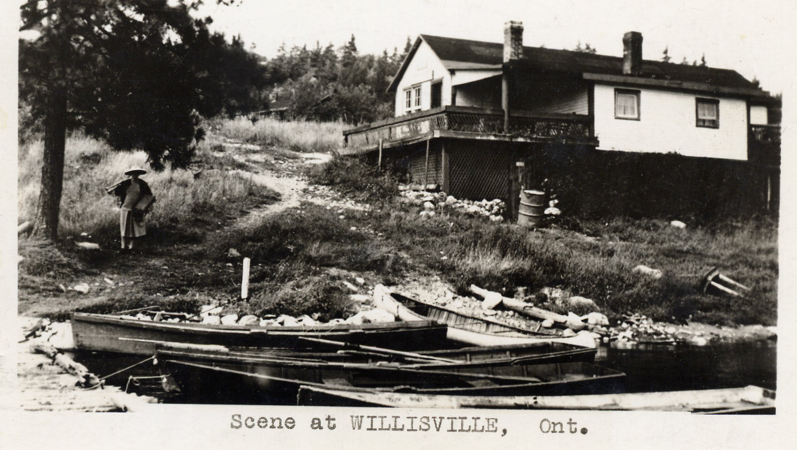 Boats at Raby's Store 1940s - Neil & Jane Pruden