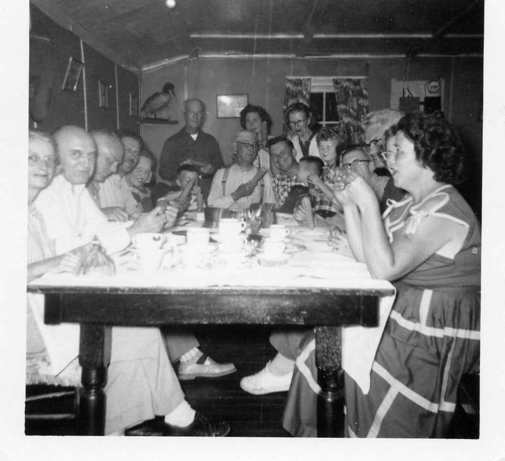 Golden's Camp (Bearskin Lodge) 1952 - Glen Newton