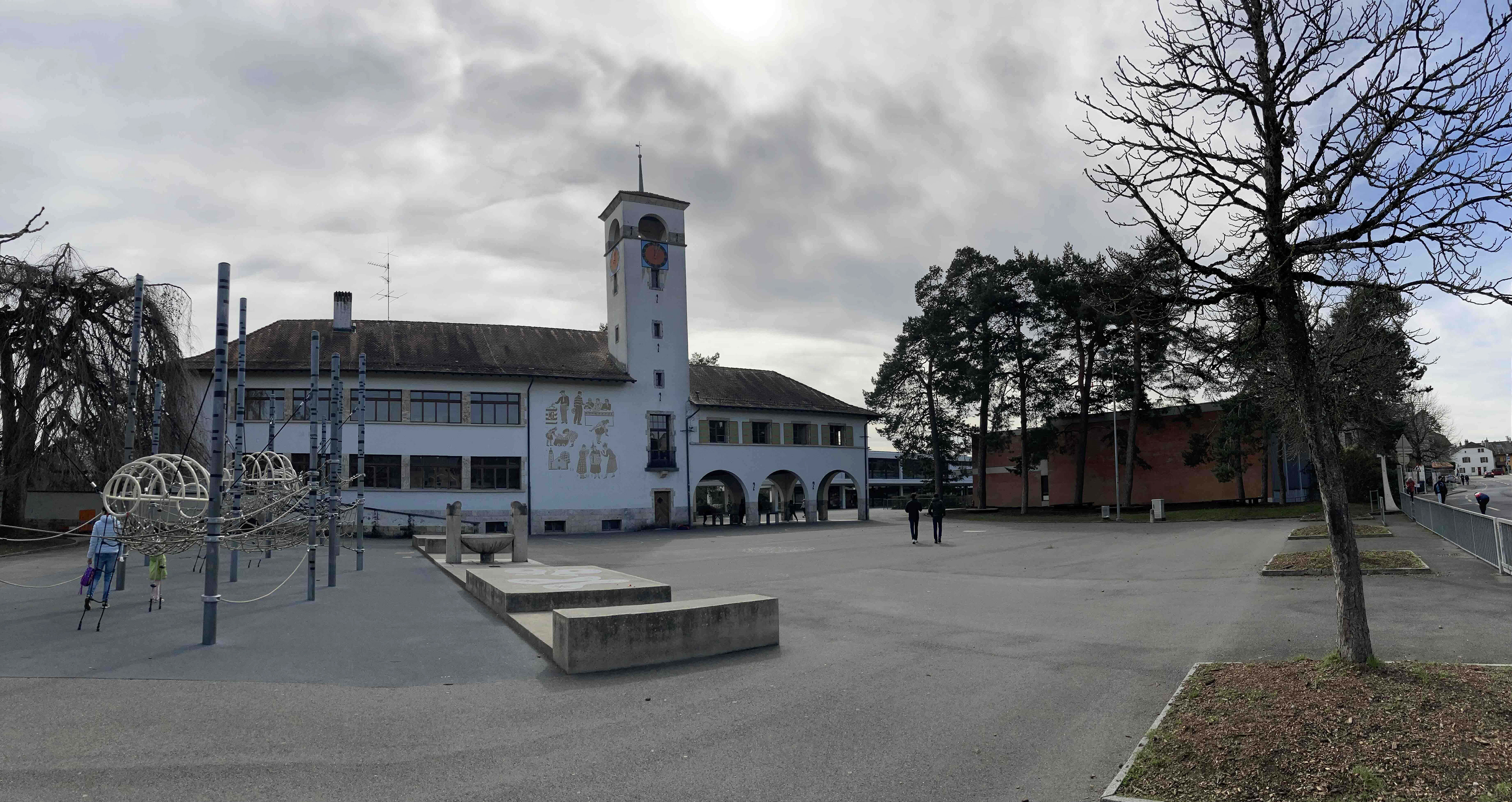 cour existante