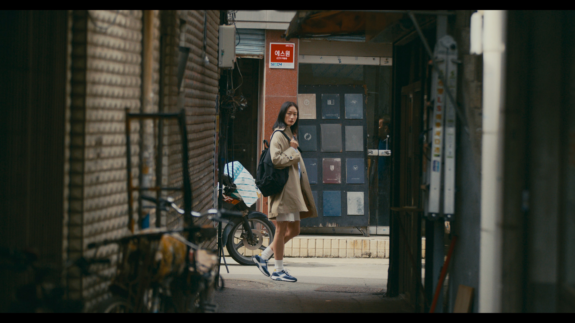 Production | 원더그라운드 / Director | 박의성 / DOP | 강대왕