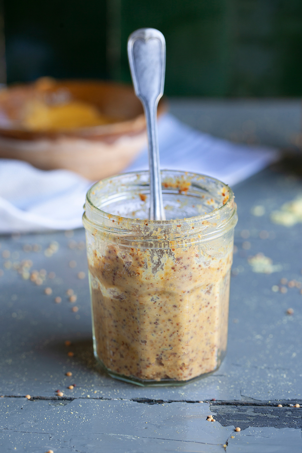 medium coarse mustard 001