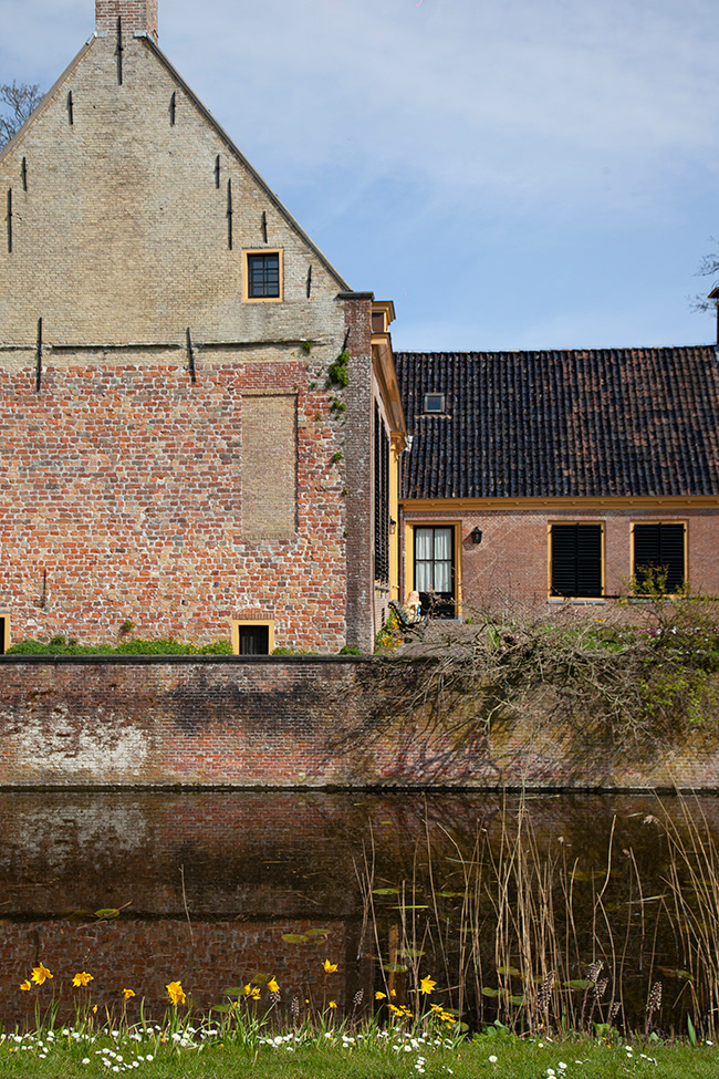 DE 018