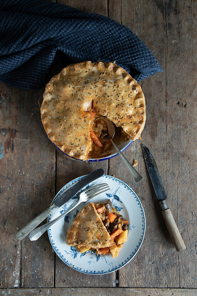 PIES 022