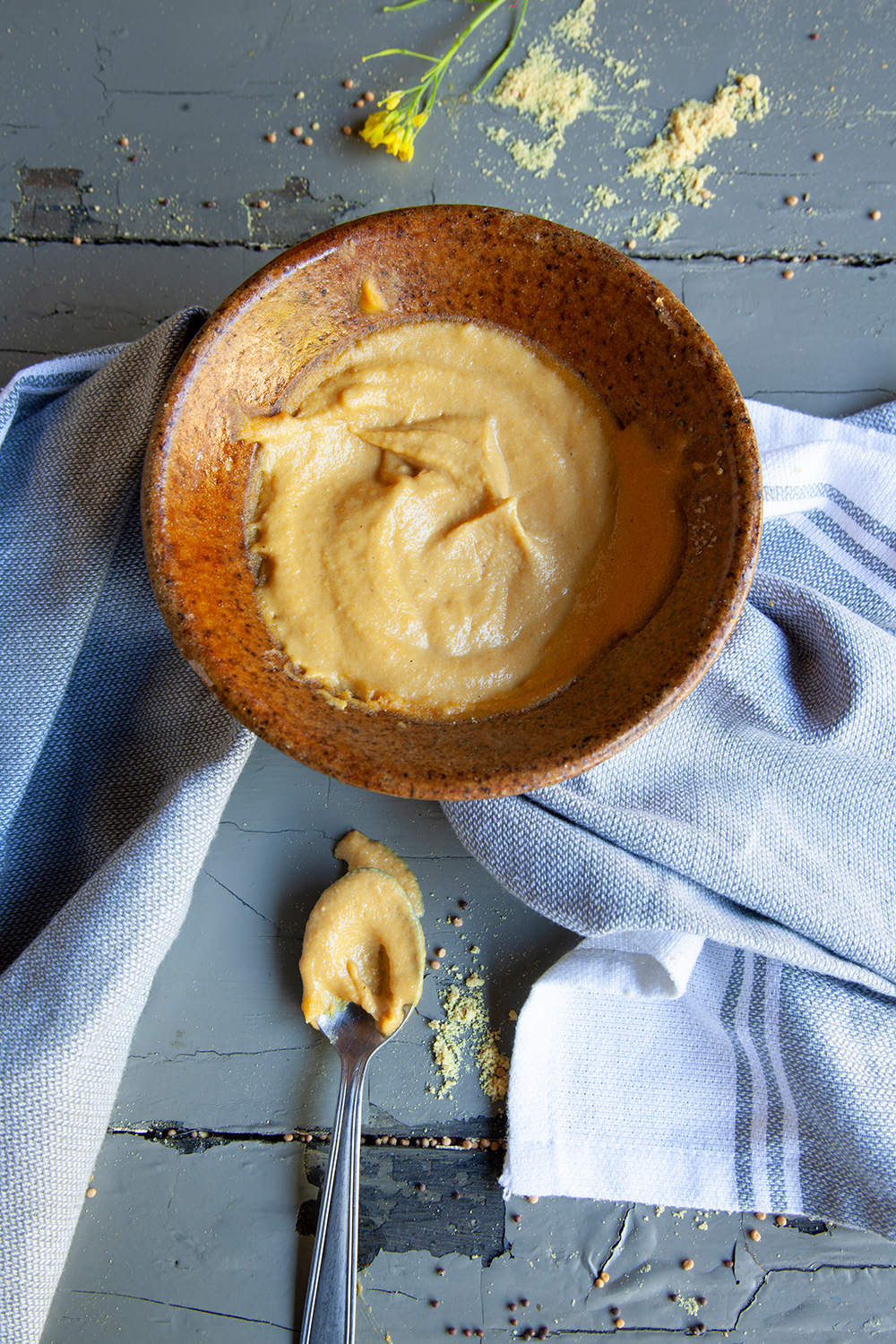 smooth mustard 003
