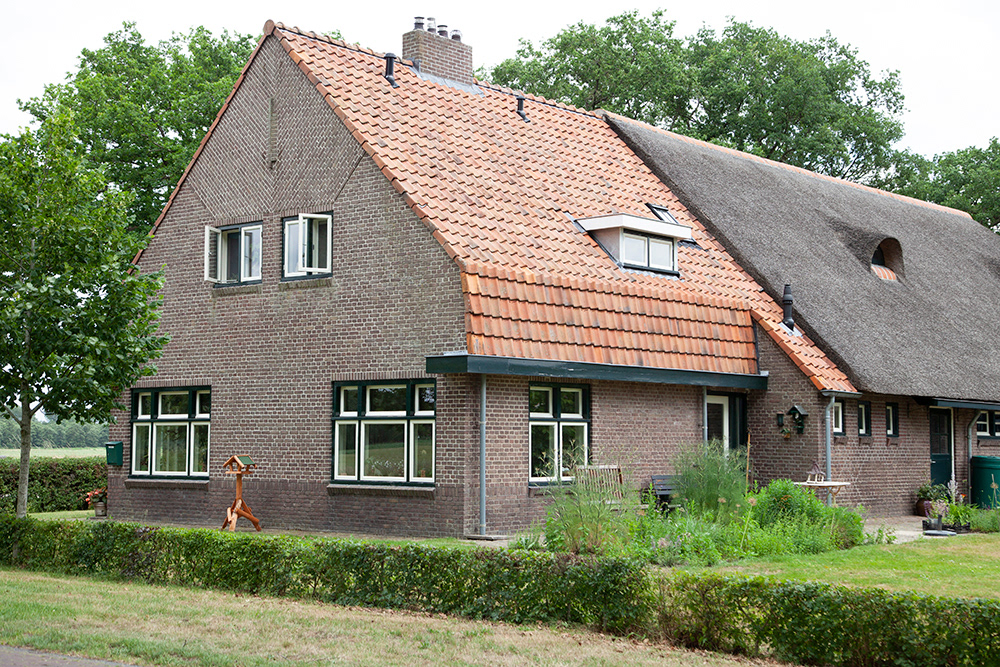 TW 085