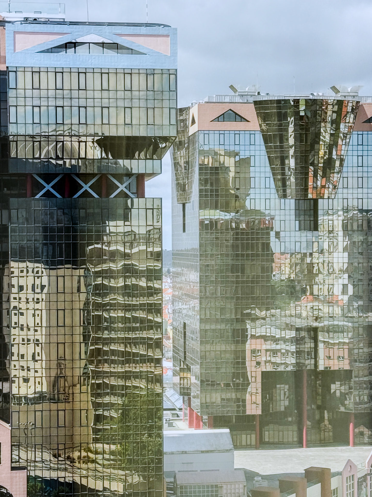 Lisboa, City Reflections