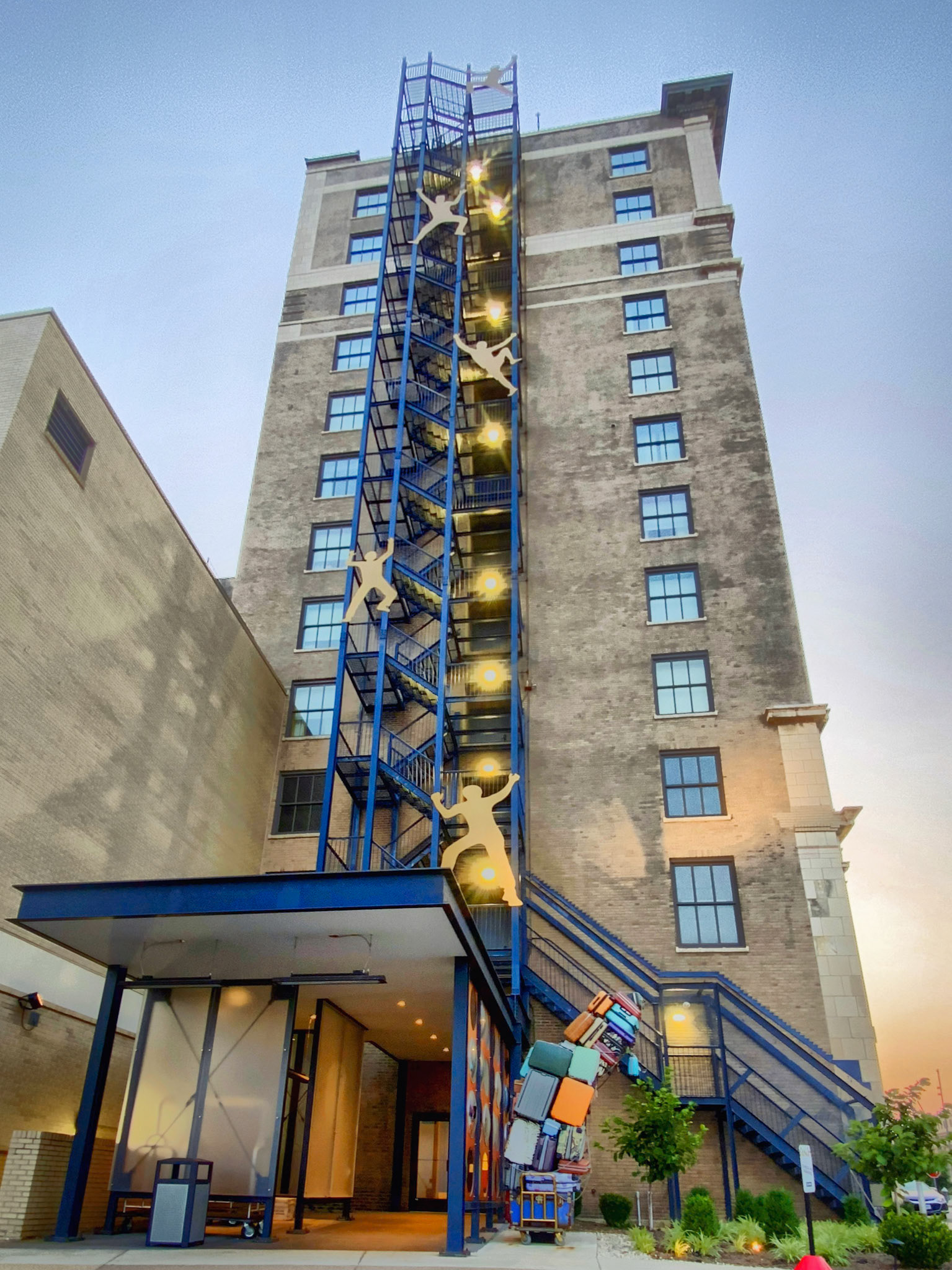Angad Hotel