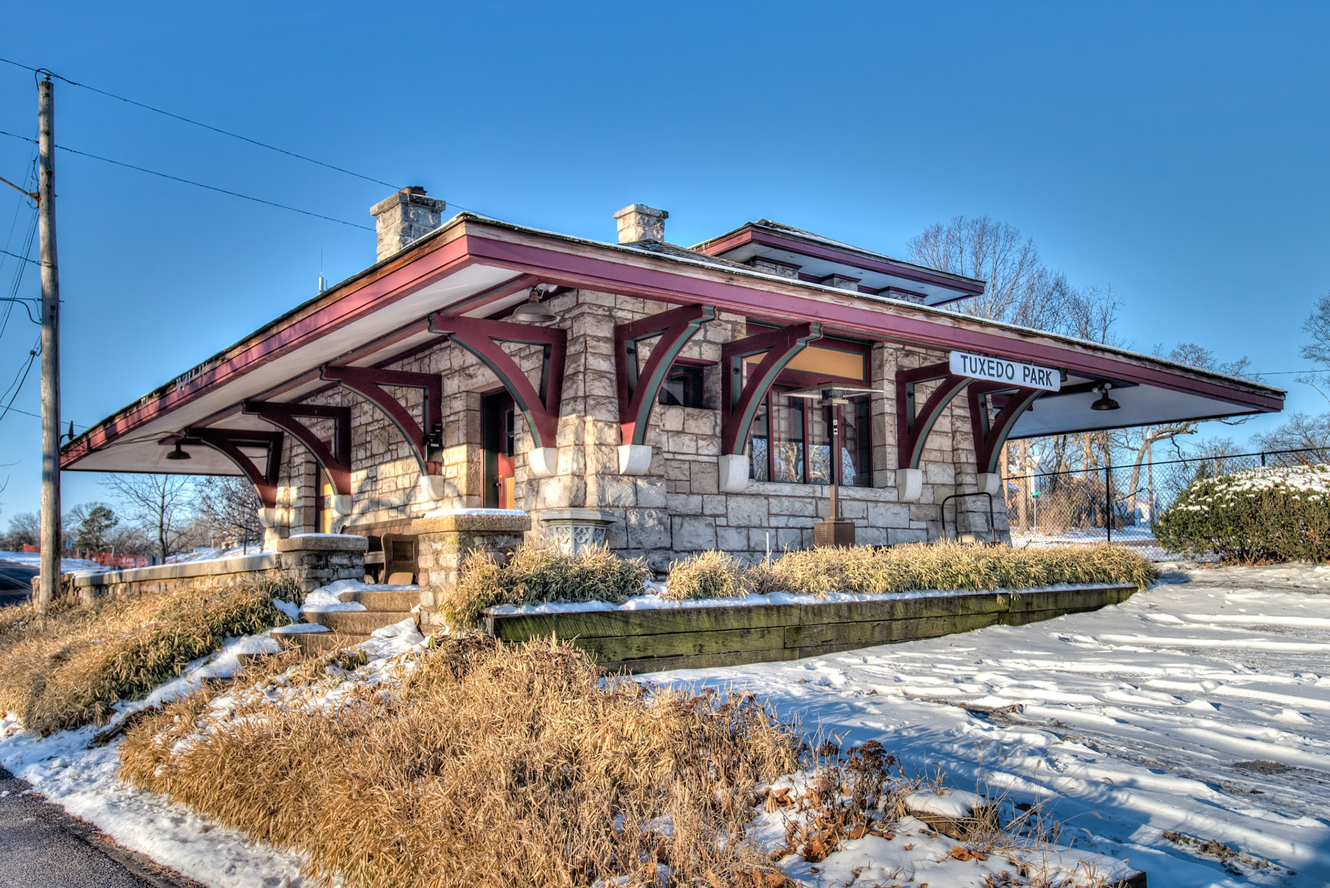 Tuxedo Park Train Station