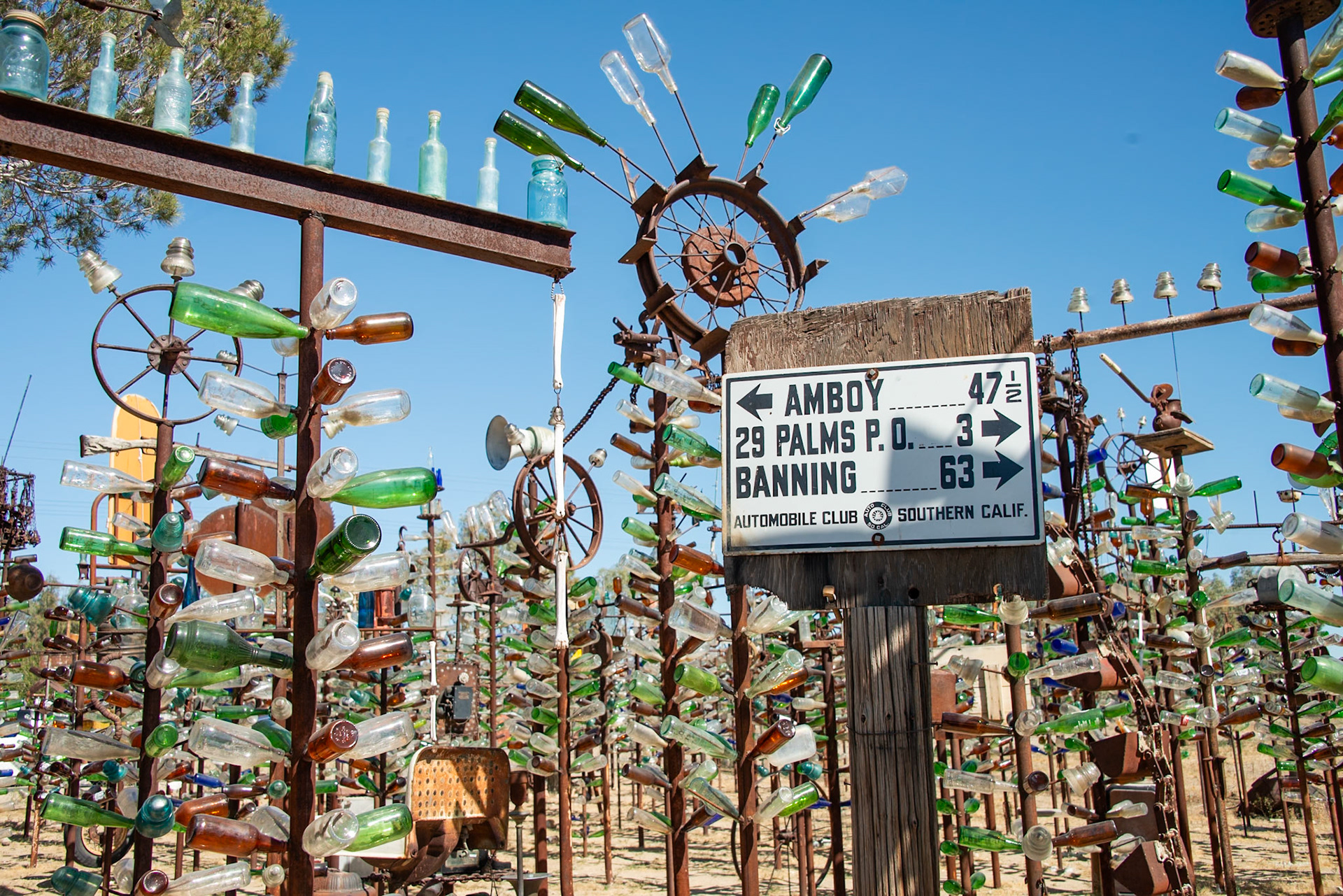 Elmer's Bottle Tree Ranch; Barstow, California