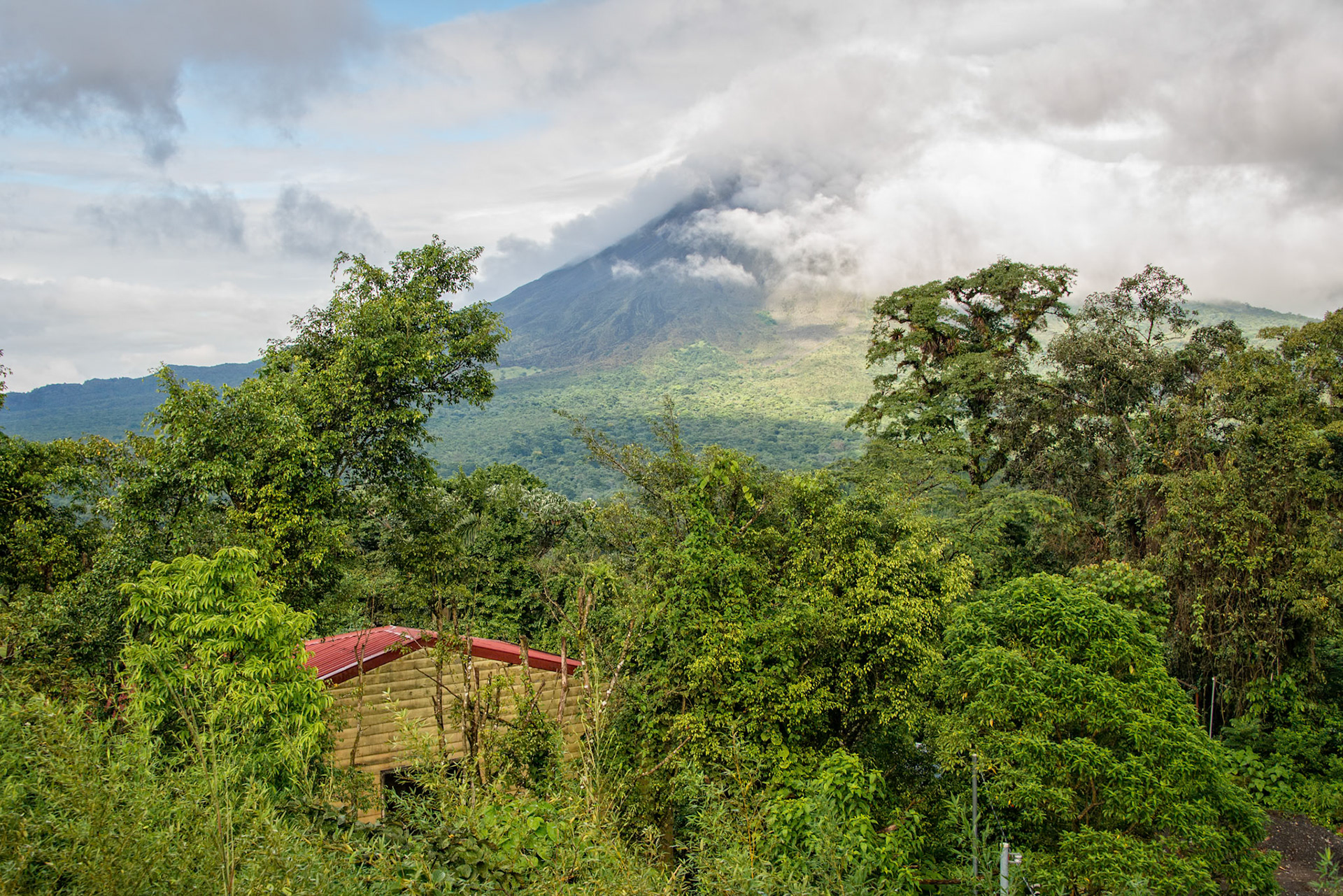 Arenal Volcano Area