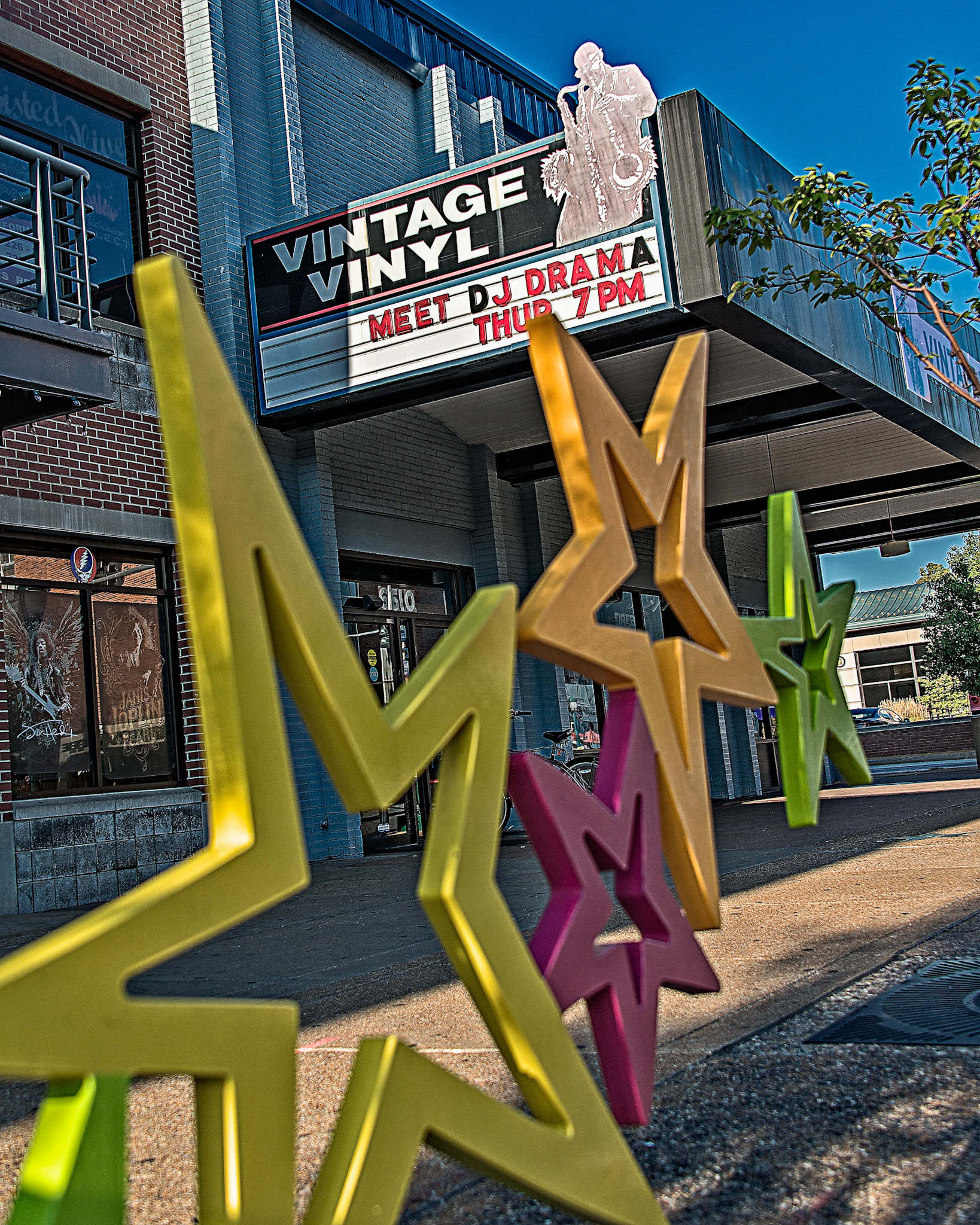 Vintage Vinyl, The Loop