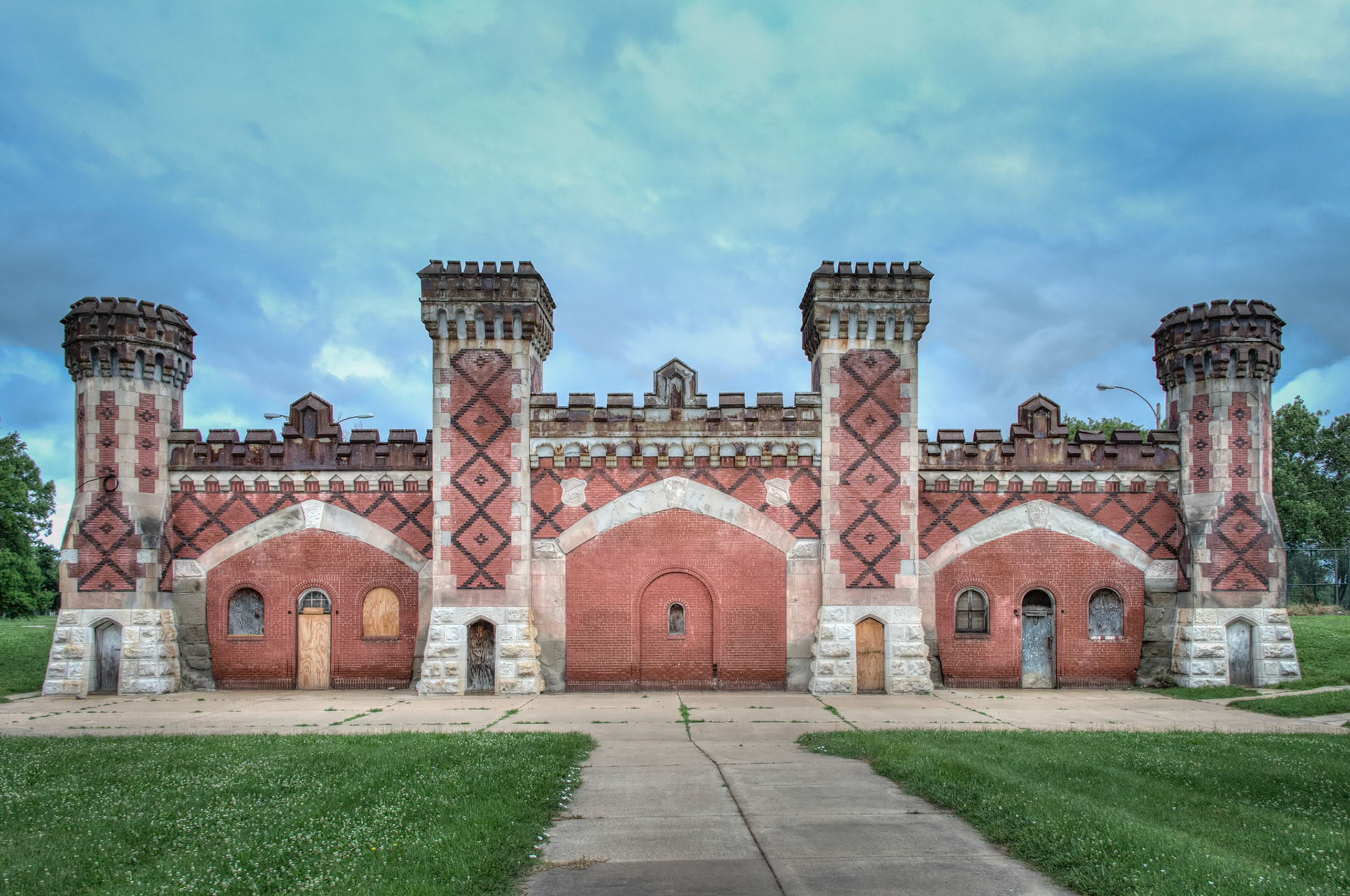 The first Zoo in St. Louis was located in Fairground Park in north St. Louis. The facade of the old bear pit remains and it's a gem! Despite the urban decay in the area, the park and surrounding neighborhood are full of fascinating architecture.