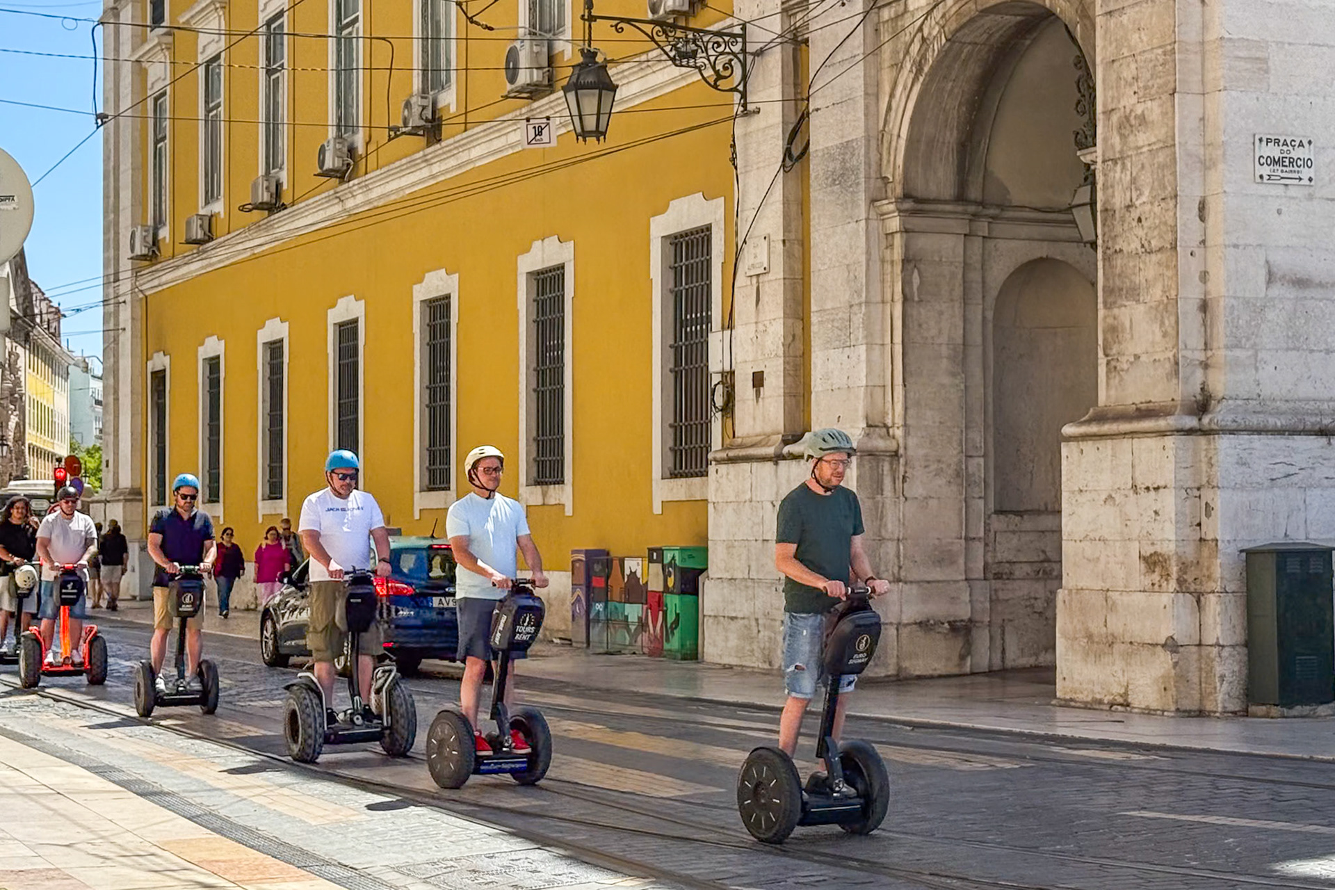Lisboa Street Scene