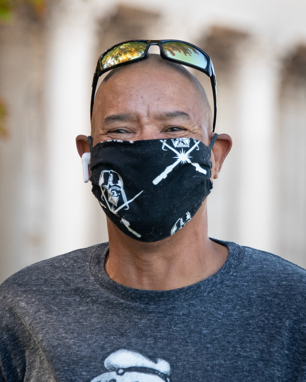 As usual, I asked how he feels about wearing face masks. He's good with it. Although he's on leave at the moment, he works at a local hospital and has seen it all. Prior to his leave, he worked in the COVID department at the hospital. He told me he felt safer there than out here walking around. People know how to protect themselves in the hospital. They know how to wear the masks appropriately (and when to wear the gloves and how to wash their hands). Out here, people are walking around without masks, or you see masks down below the nose. Too many aren't wearing the masks right. I appreciated that we were able to chat comfortably while wearing masks appropriately and keeping our distance. And, as always, the telephoto lens helps with those close-up photos! Thanks for the conversation!