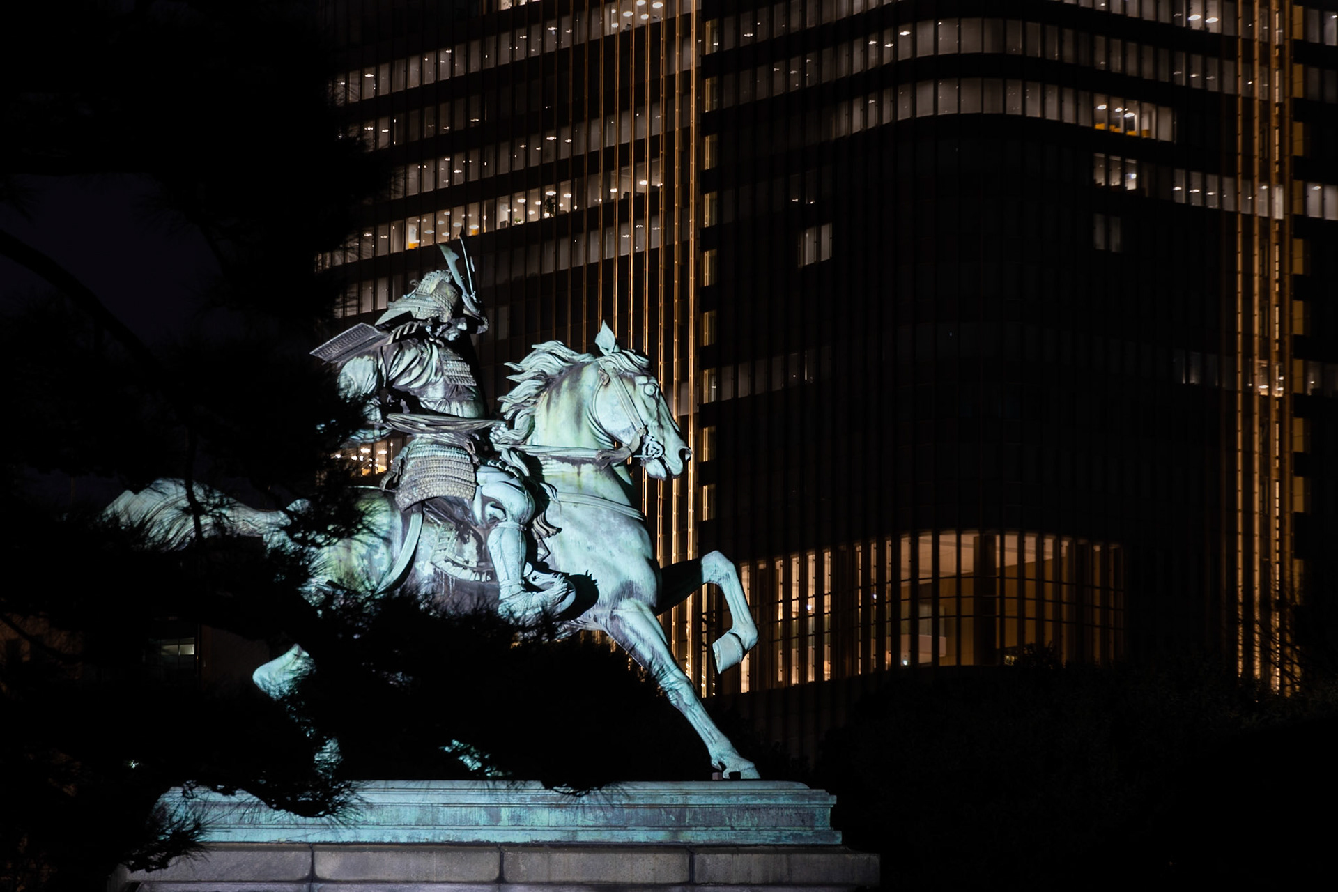 Statue of Kusunoki Masashige, Tokyo, Japan