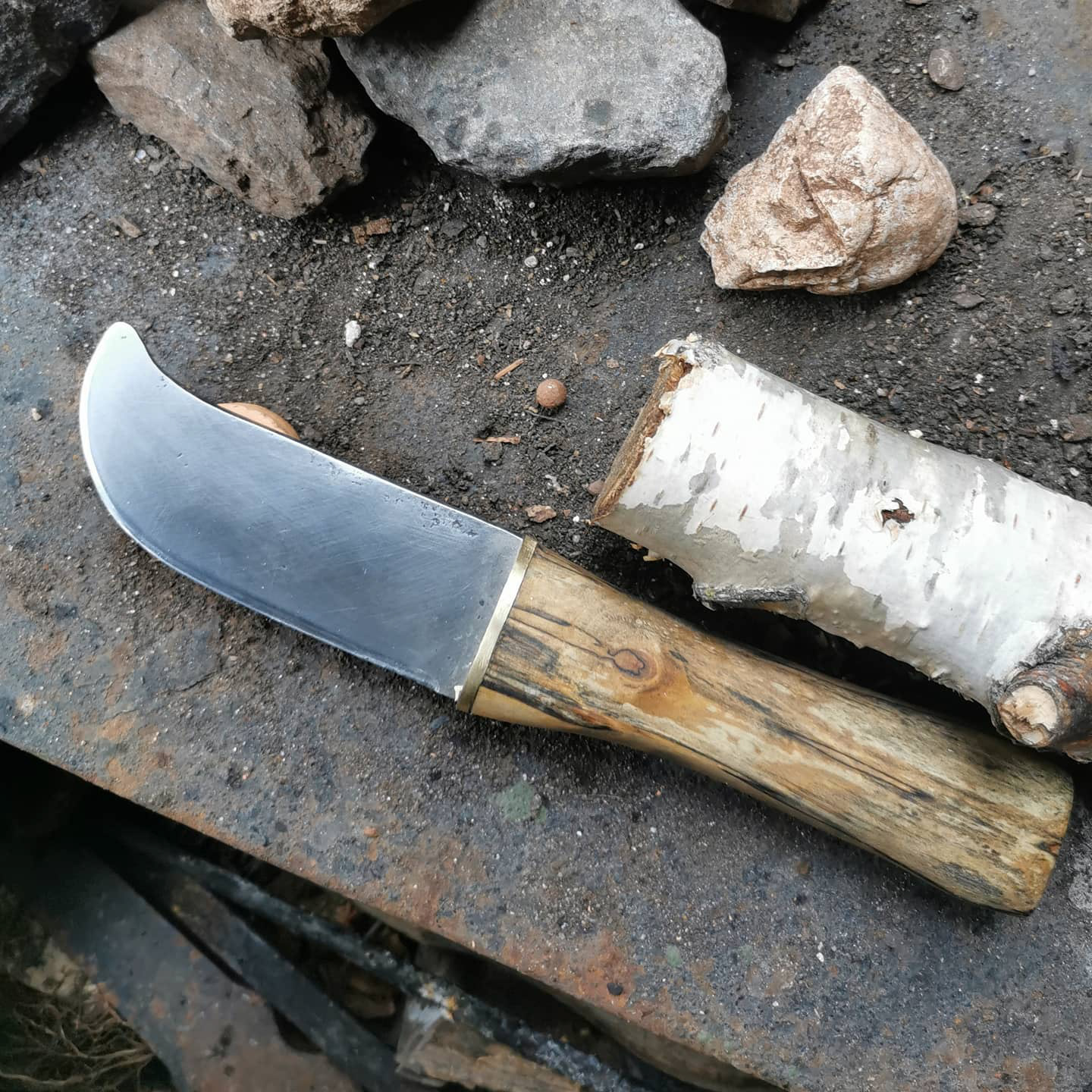 Waldmesser mit Birkenholzgriff