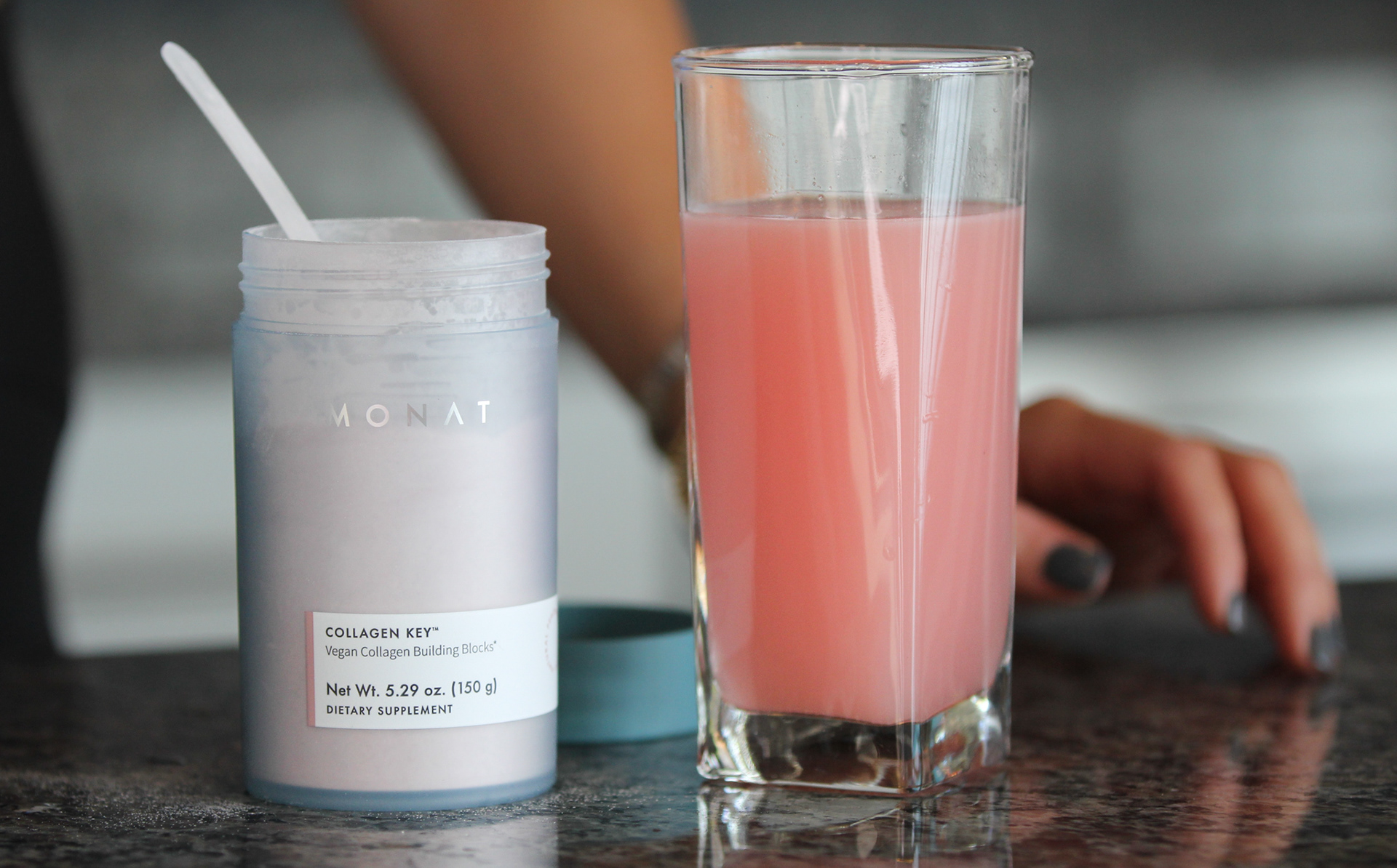 Brand: Monat