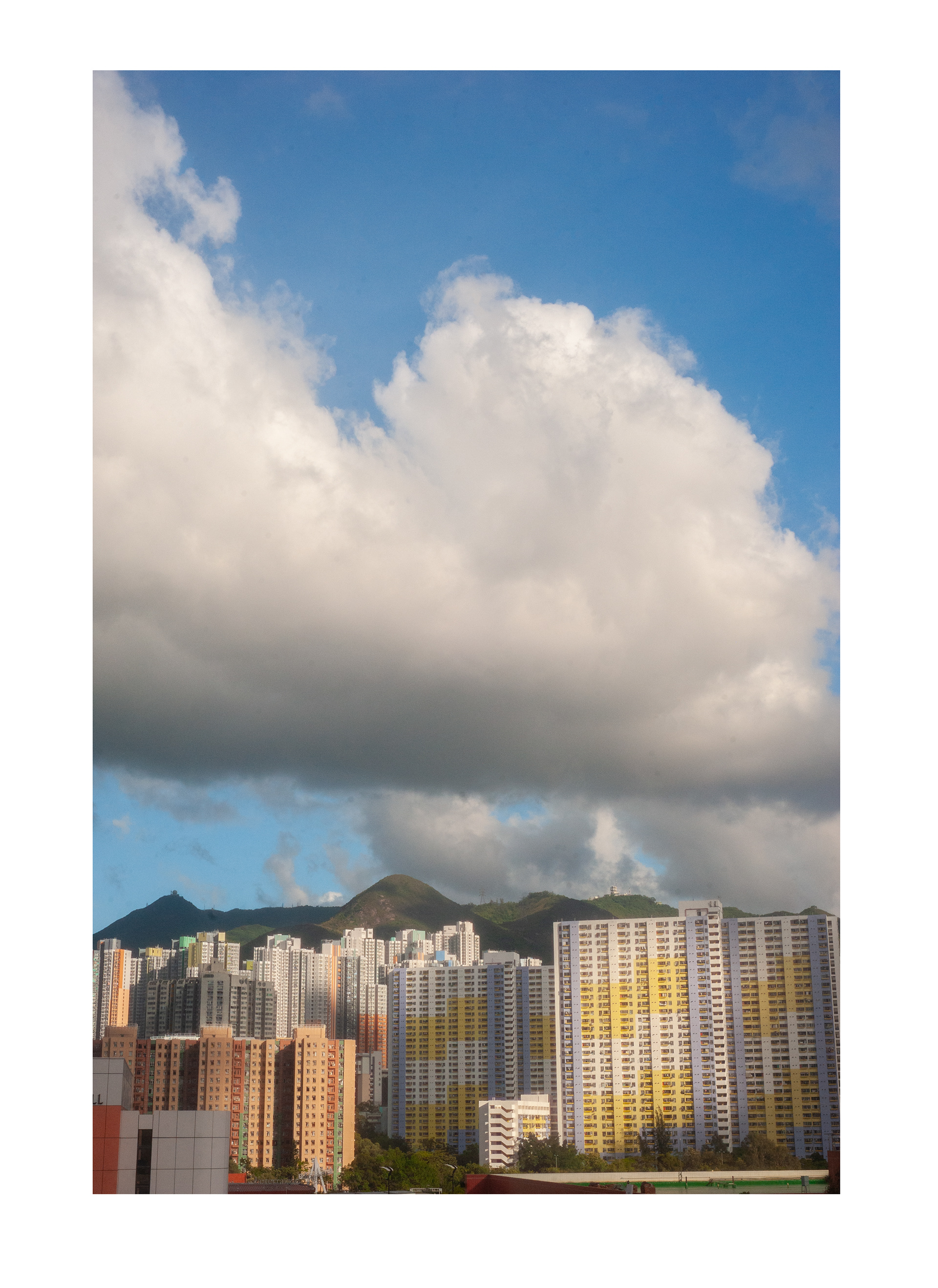 Ref: 8643_hk_SCAPES