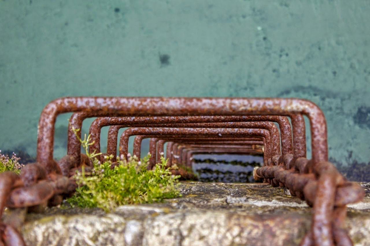 Looking down the harbour steps into a nice clear blue sea