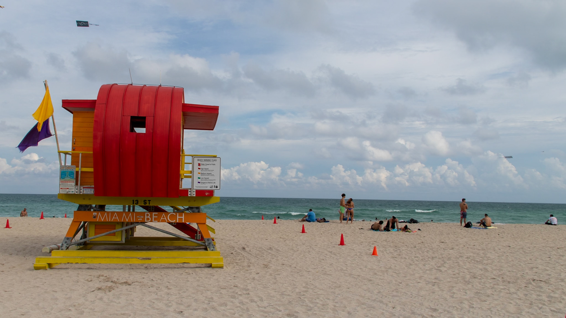 Miami beach hut