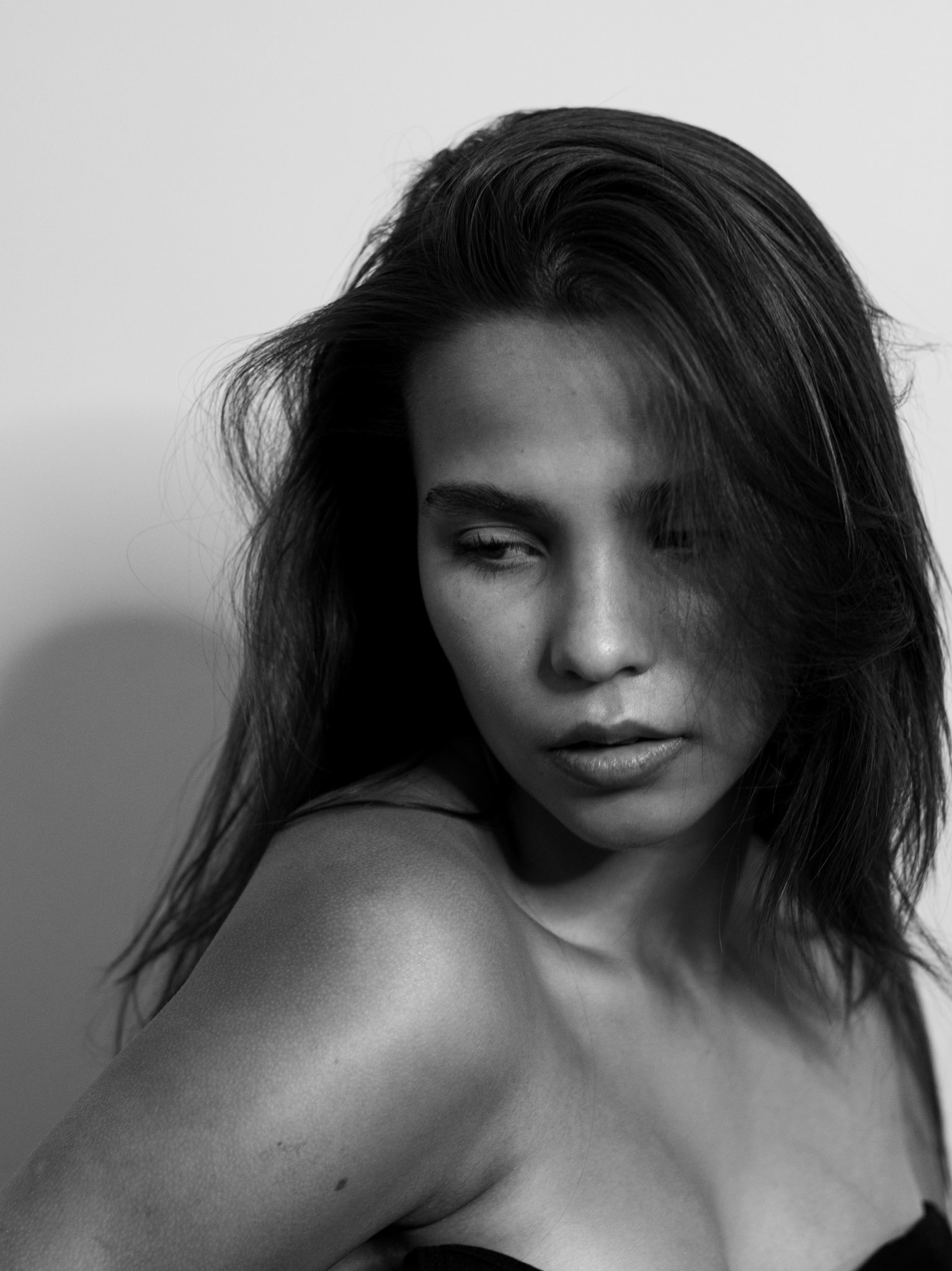 Iida Hannuksela portrait, Helsinki