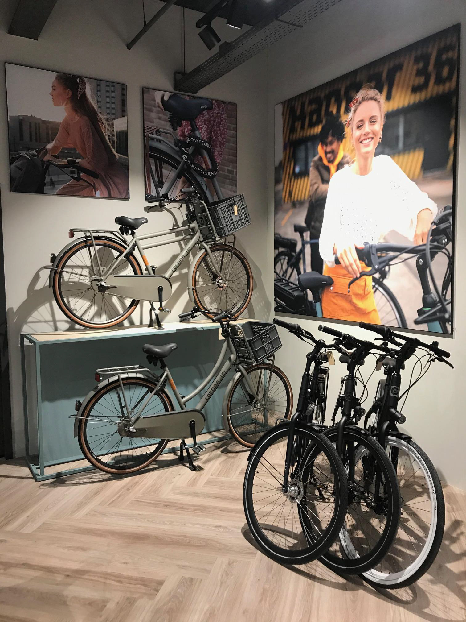 Display design Cortina