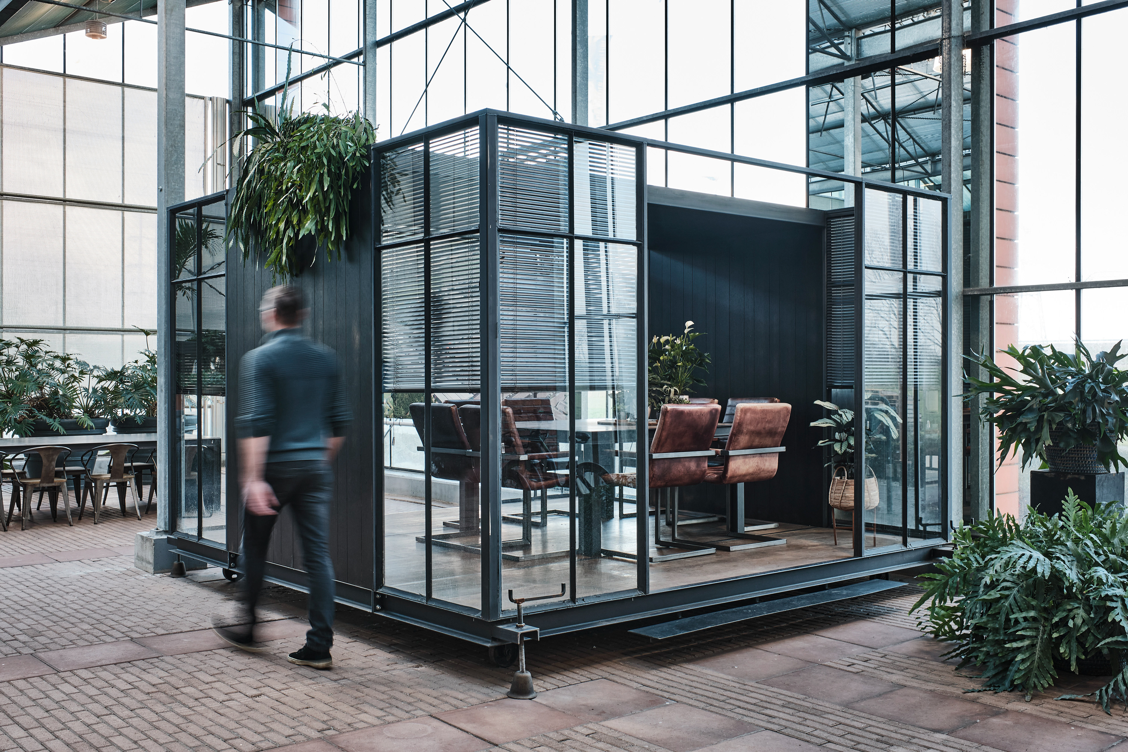 Royal Lemkes Bleiswijk Showroom & Kantoor Ontwerp & Styling 