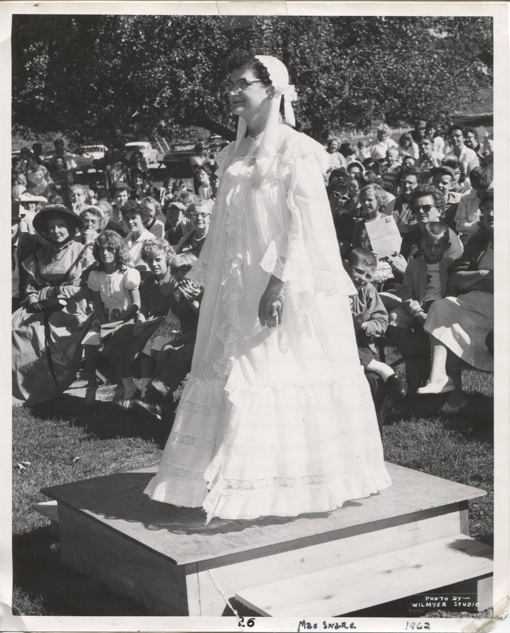 Mrs. Mae Snare