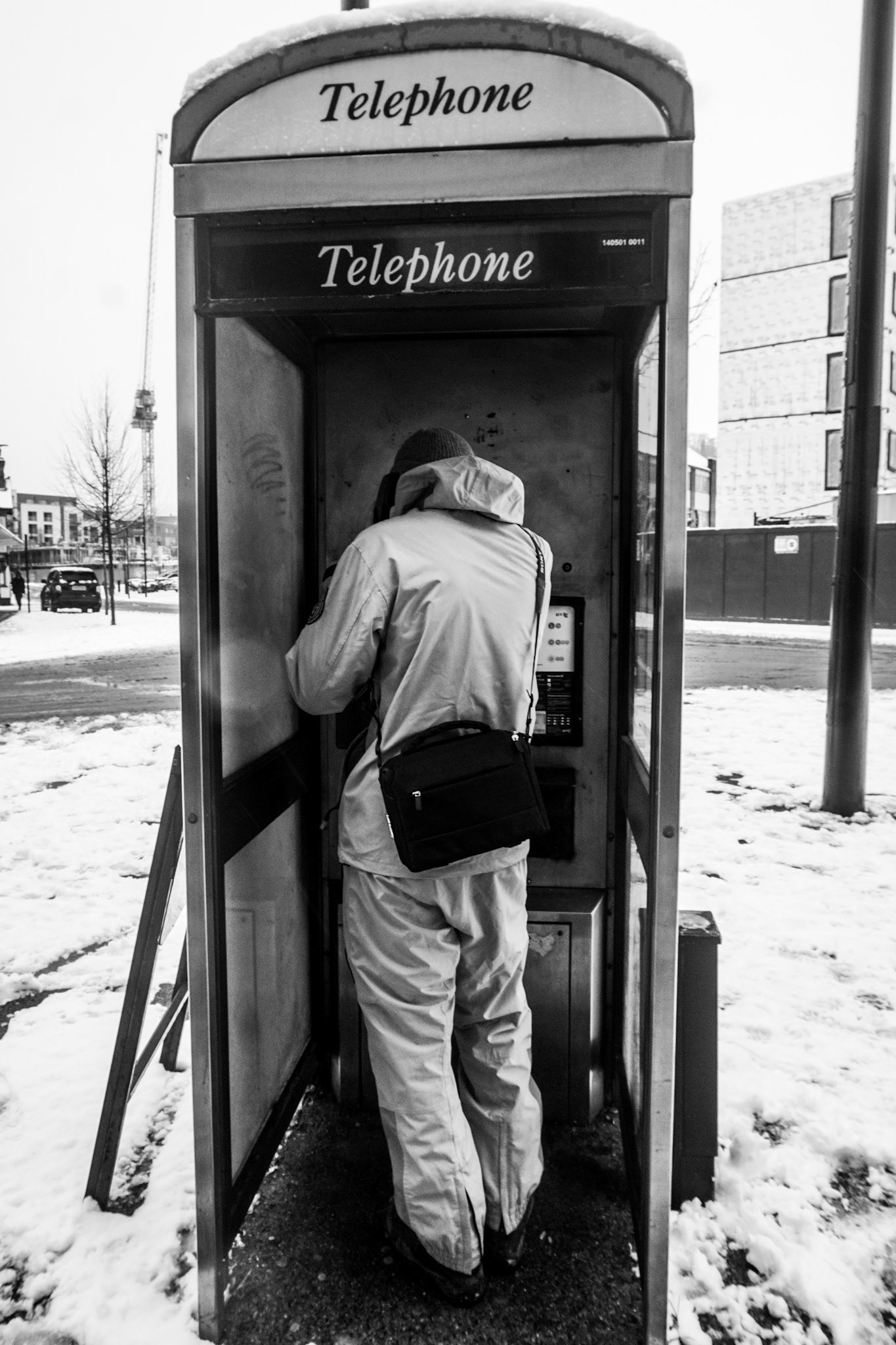 Robin Makes A Call - High Wycombe, UK - 2021