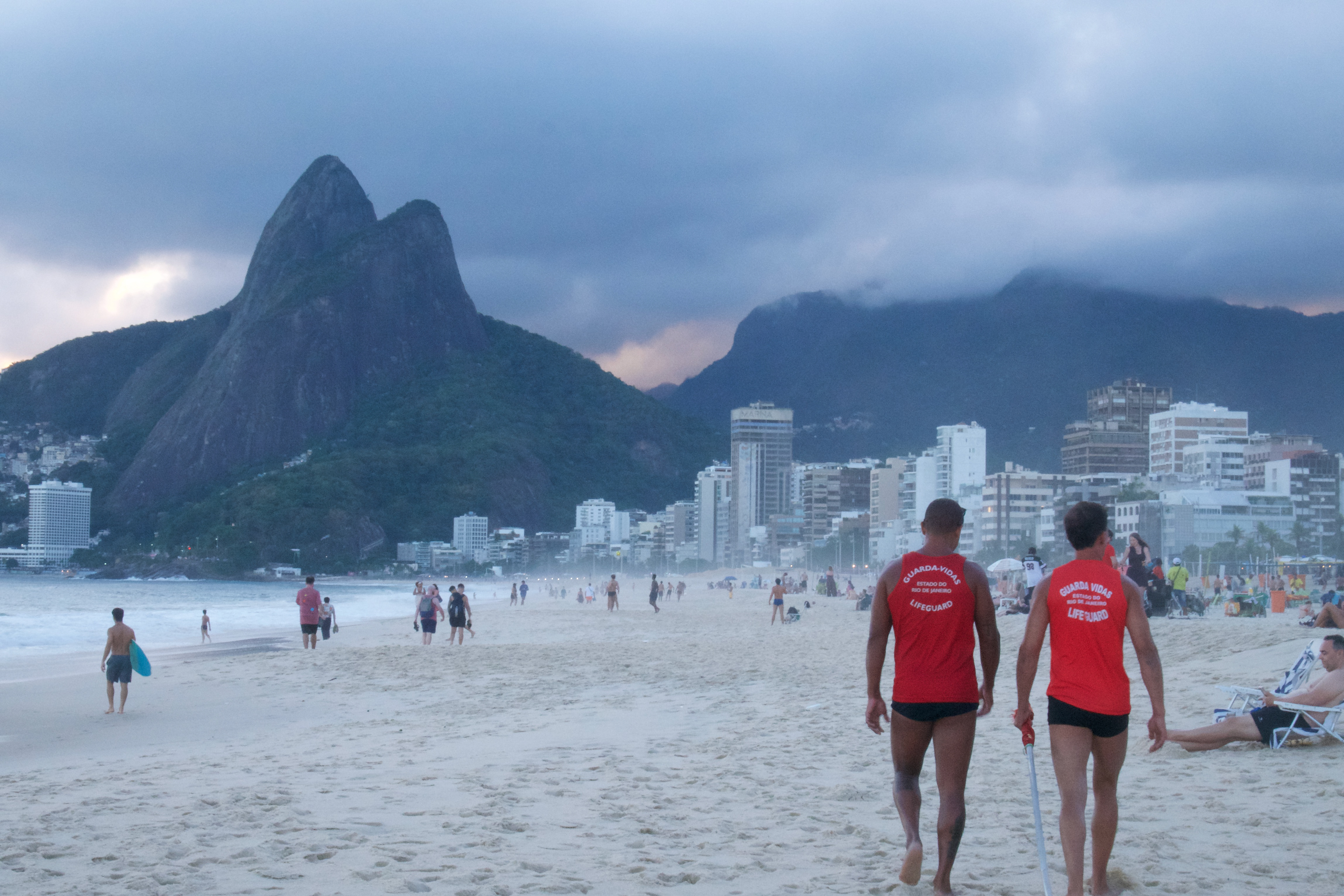 I can see lifeguards.