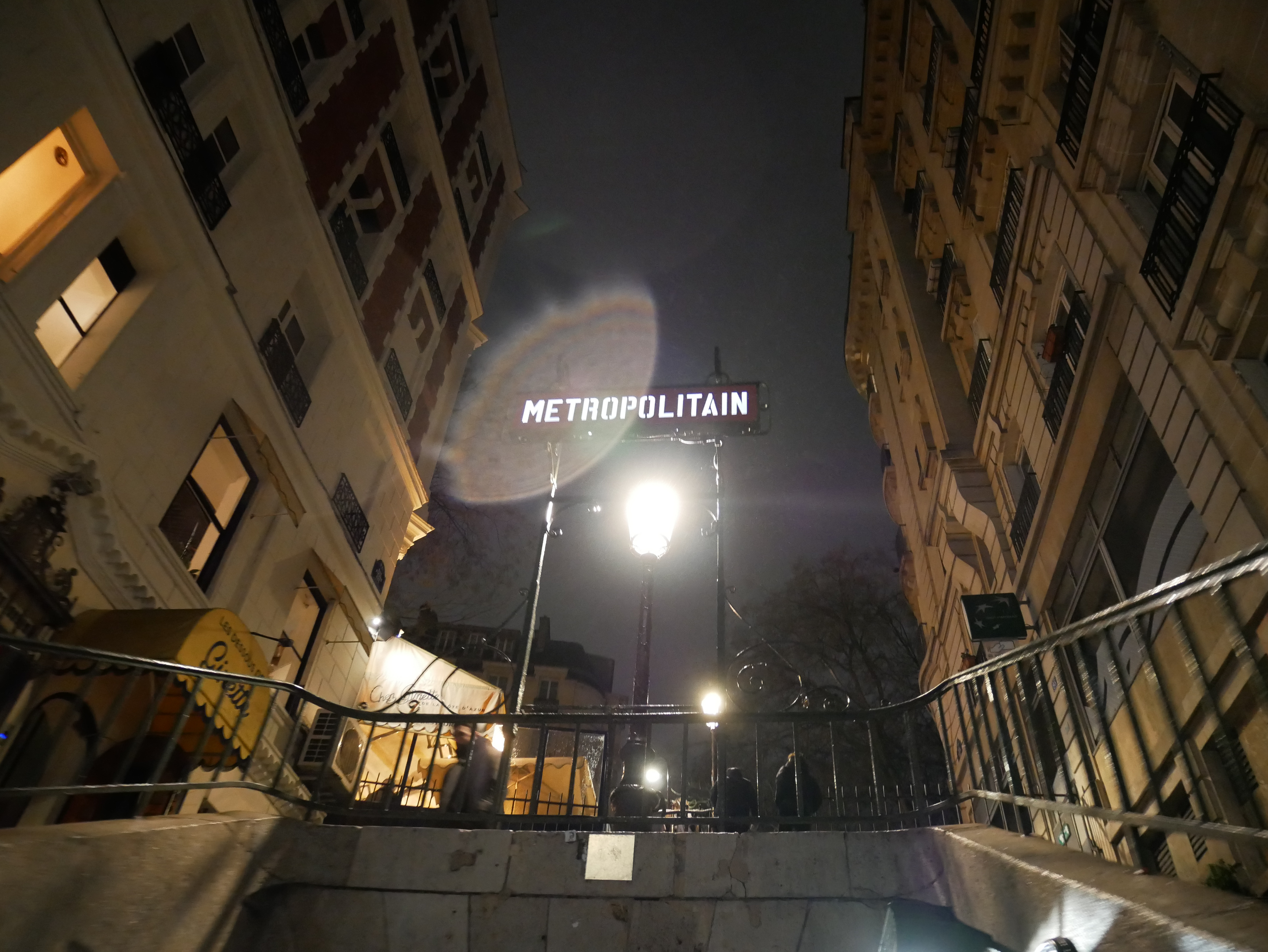 I can see metro light.