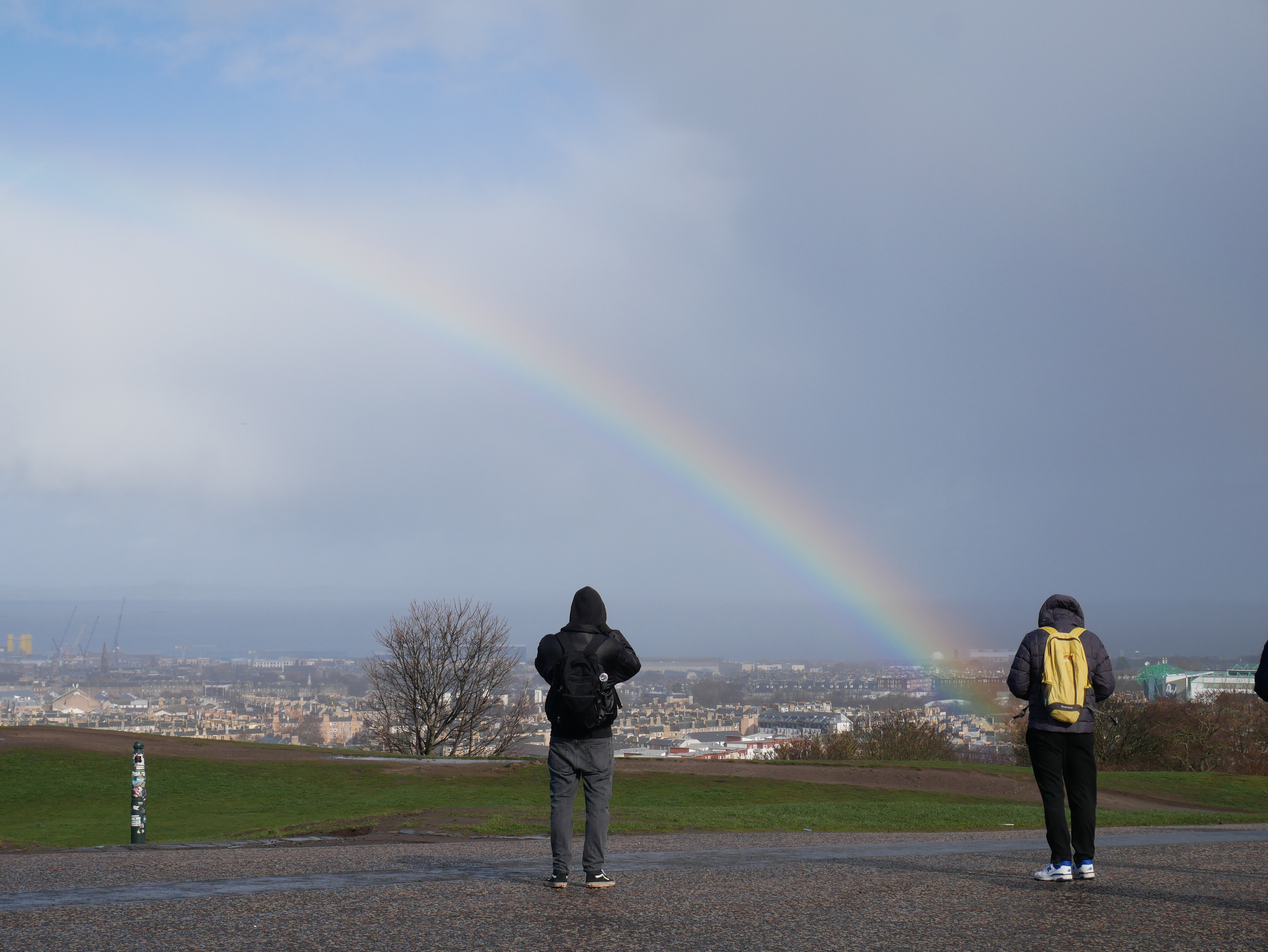 I can see a rainbow.