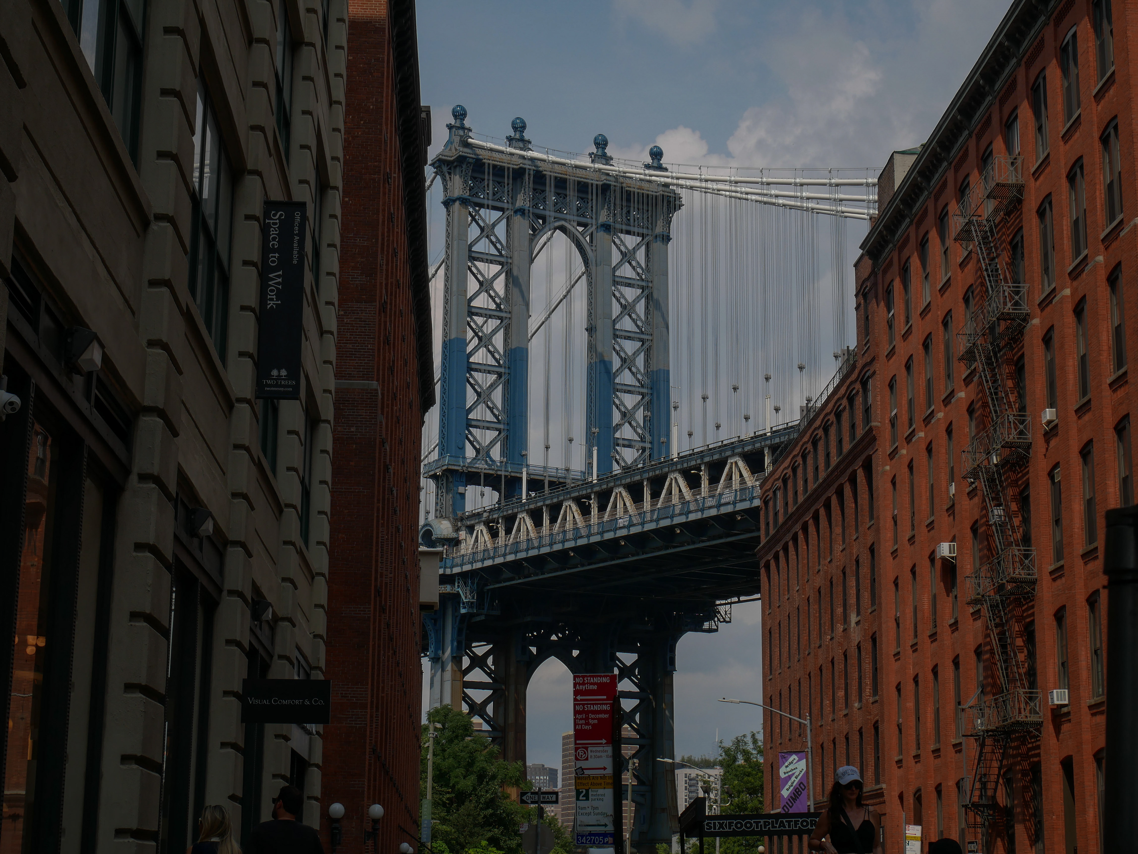 I can hear the noisy subway.