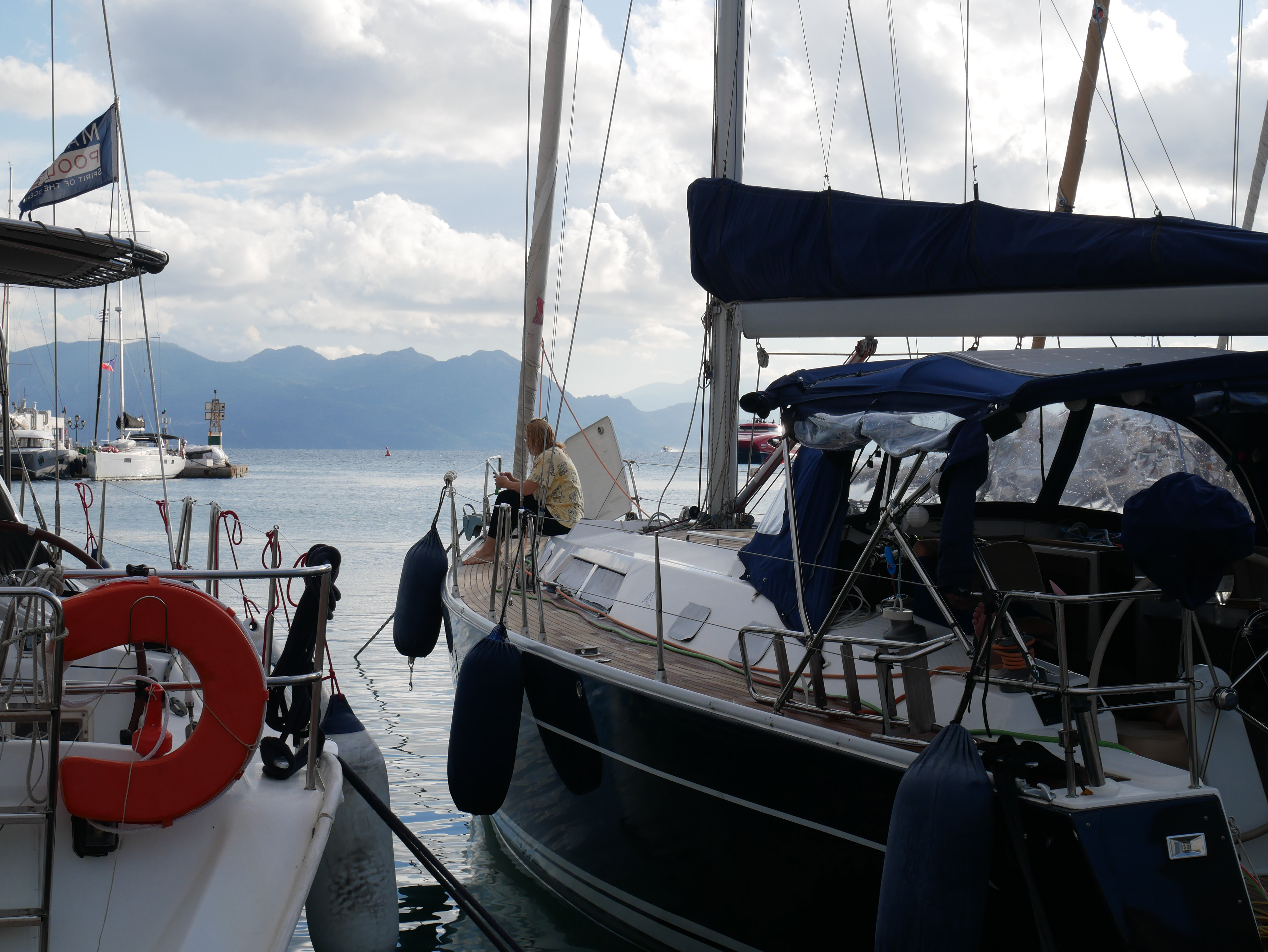 I can smell the dock.