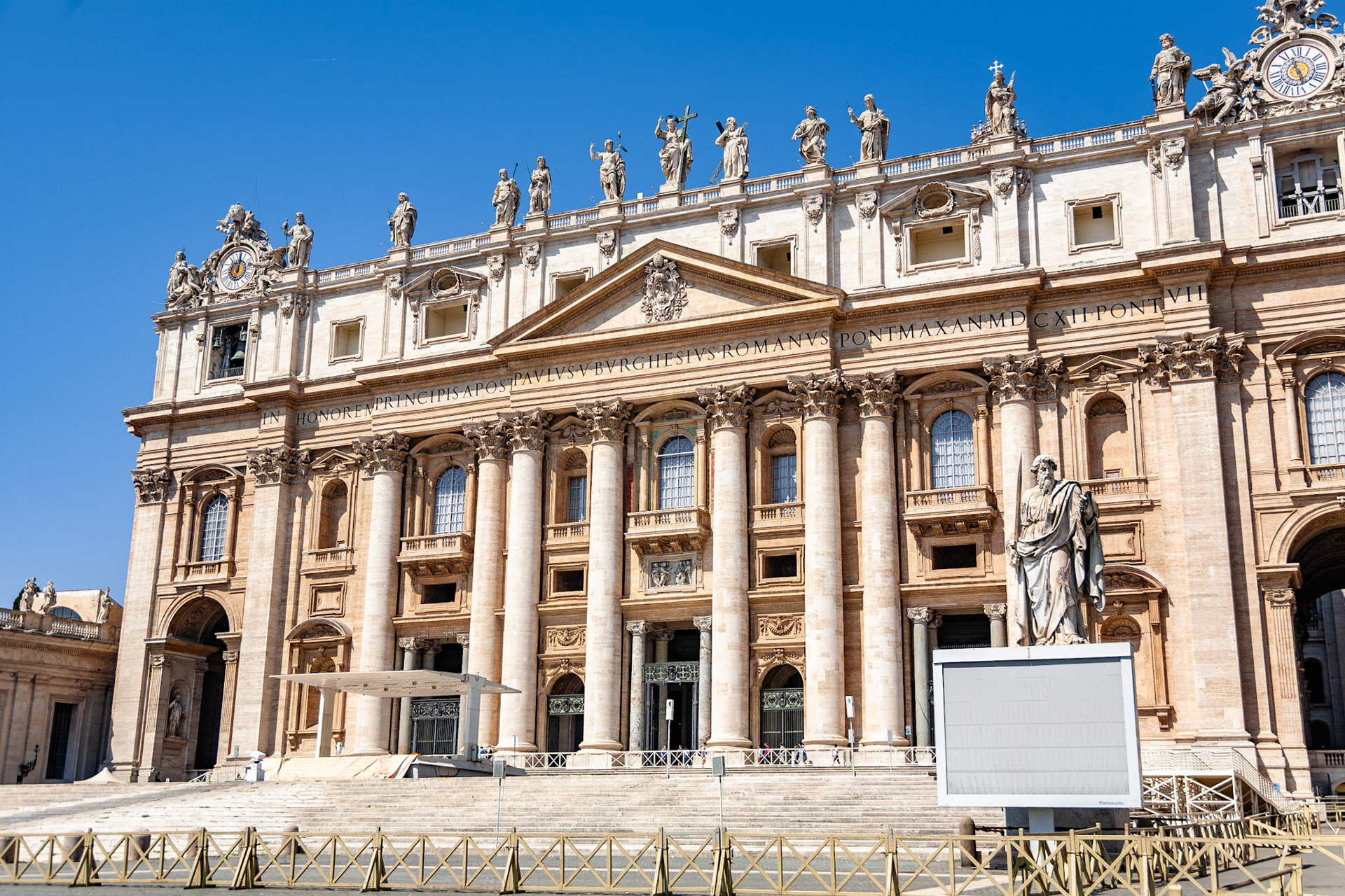 The Vatican | Shot on 5D Classic