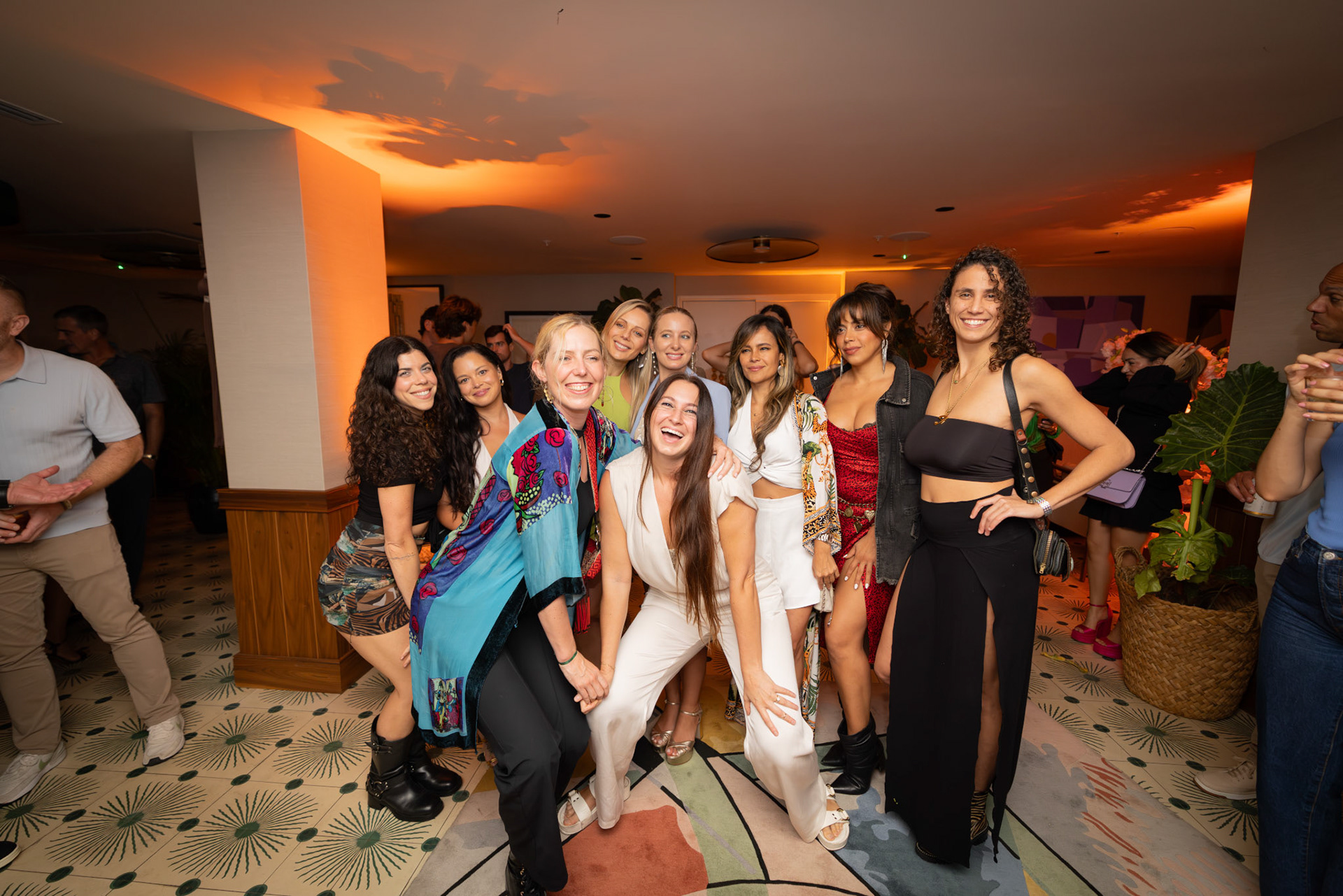 Friends | Shot on R5 Mark II